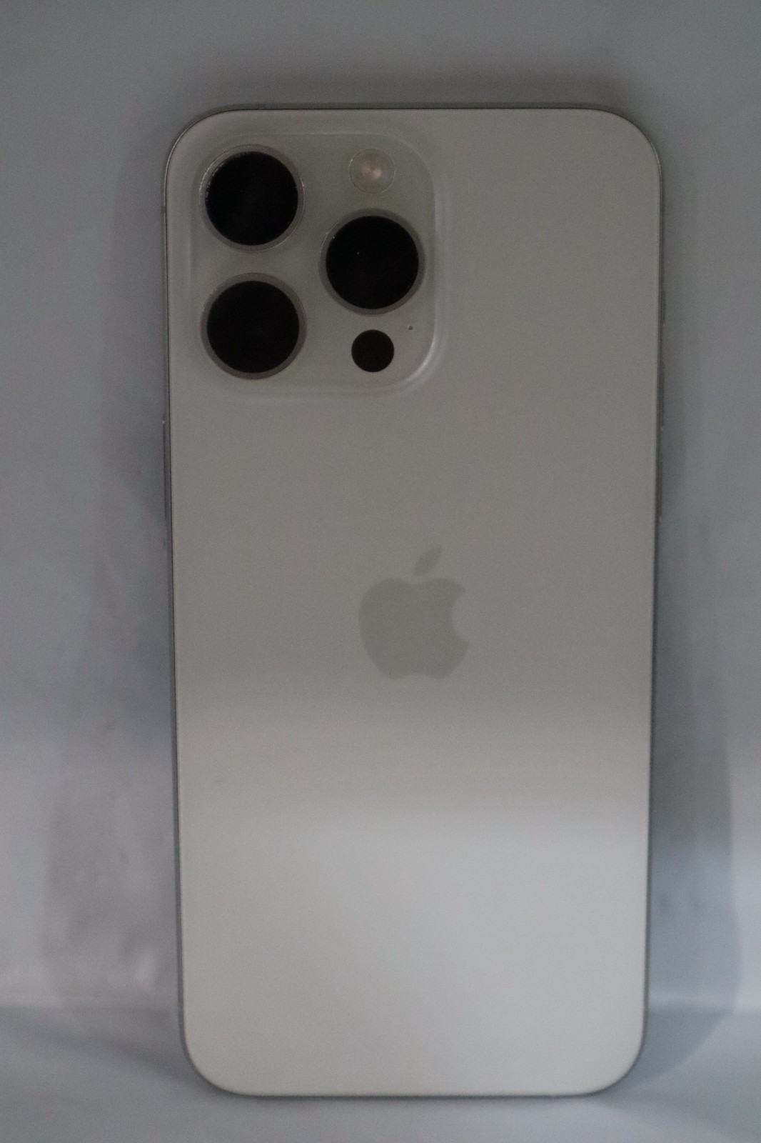 Unlocked Apple iPhone 15 Pro Max A2849 256GB White Titanium 95% Batt #20741