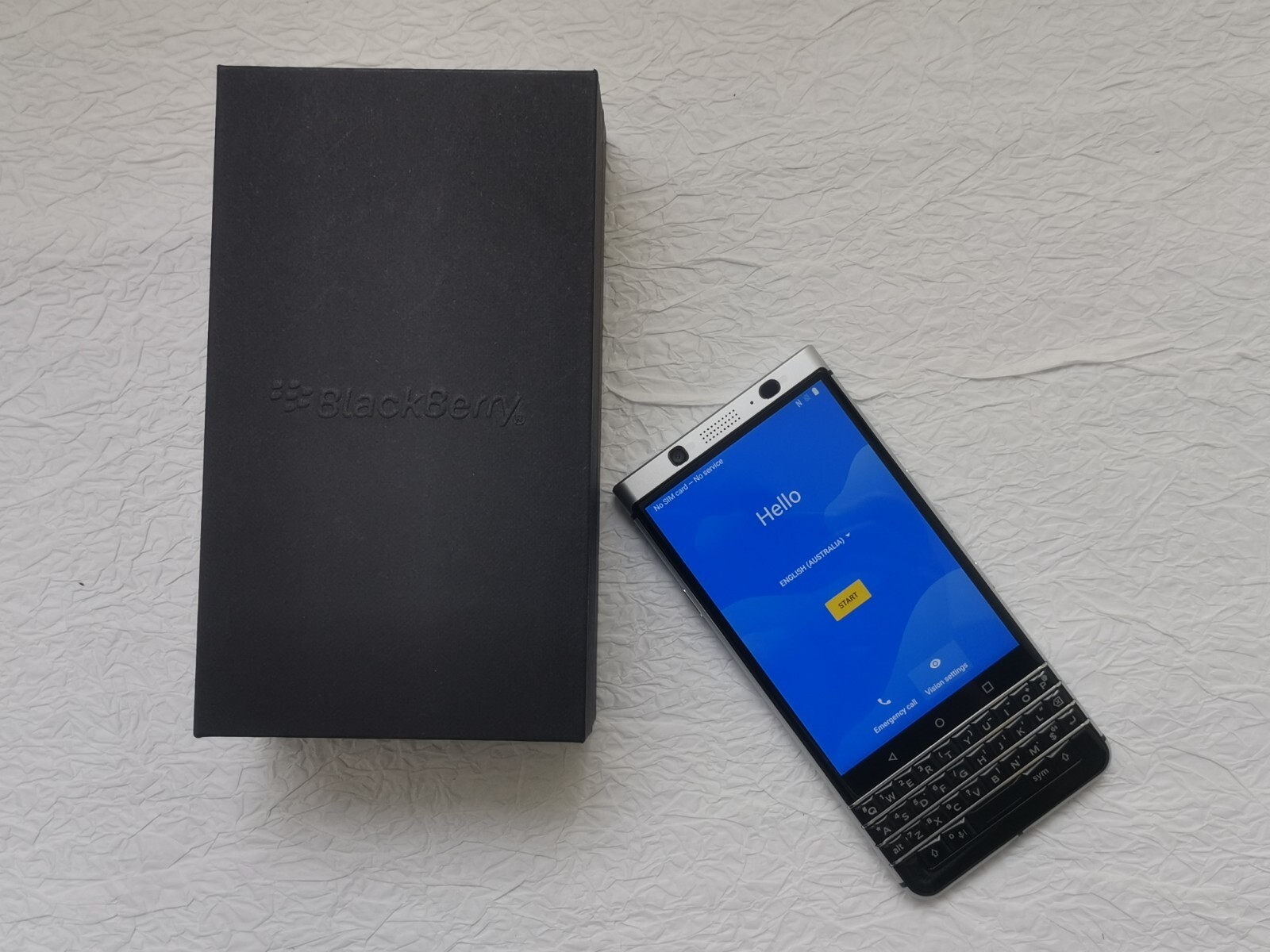 BlackBerry KEY one – 32 GB 3GB RAM – Silver/Black Unlocked 4G Smartphone s7