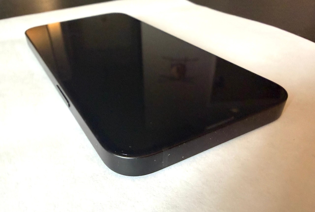 Apple iPhone 17e – 256 GB – Black (Unlocked) NEW UNUSED!