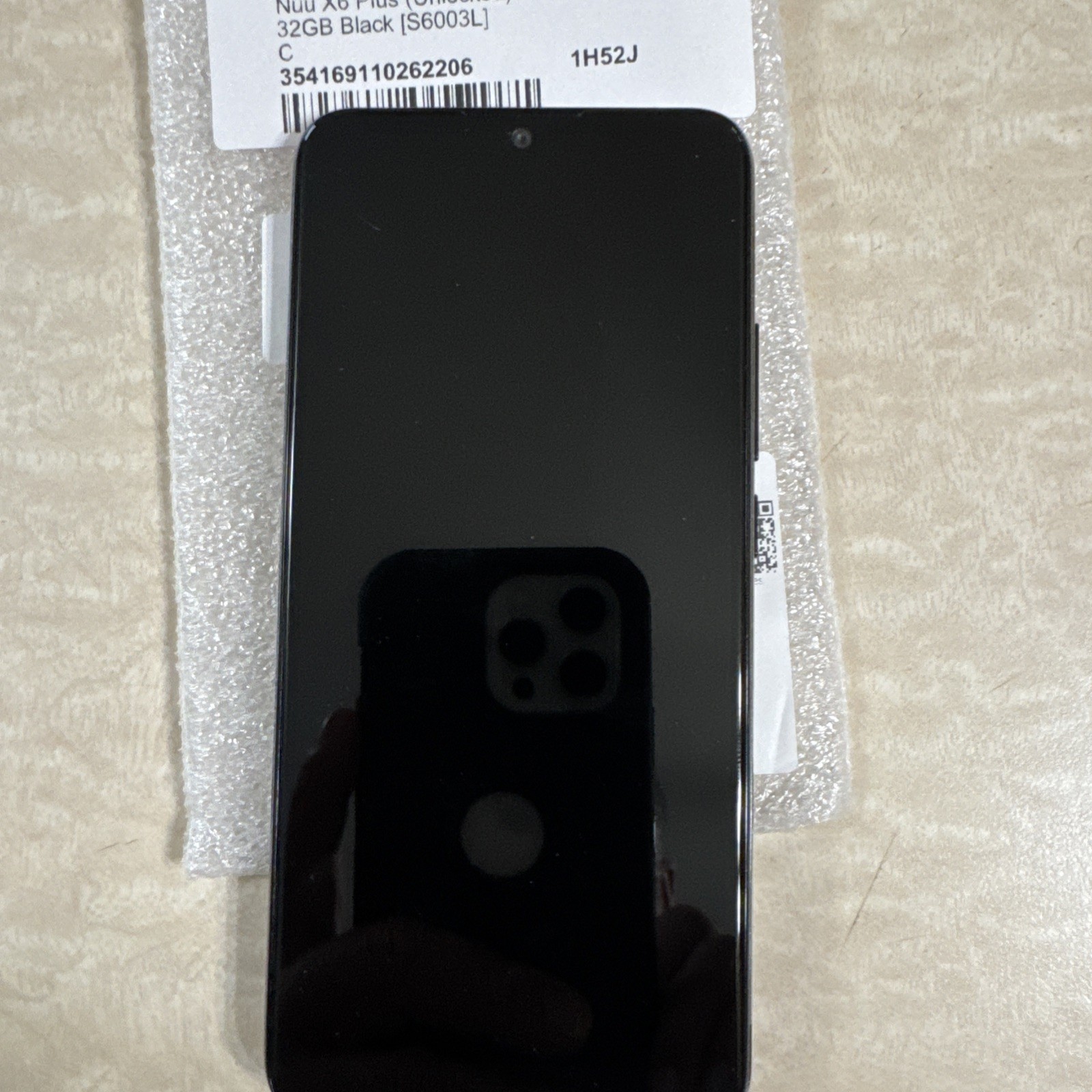 NUU X6 Plus-(S6003L) – 4G LTE Smartphone – 32 GB – Black – (Unlocked) – USED