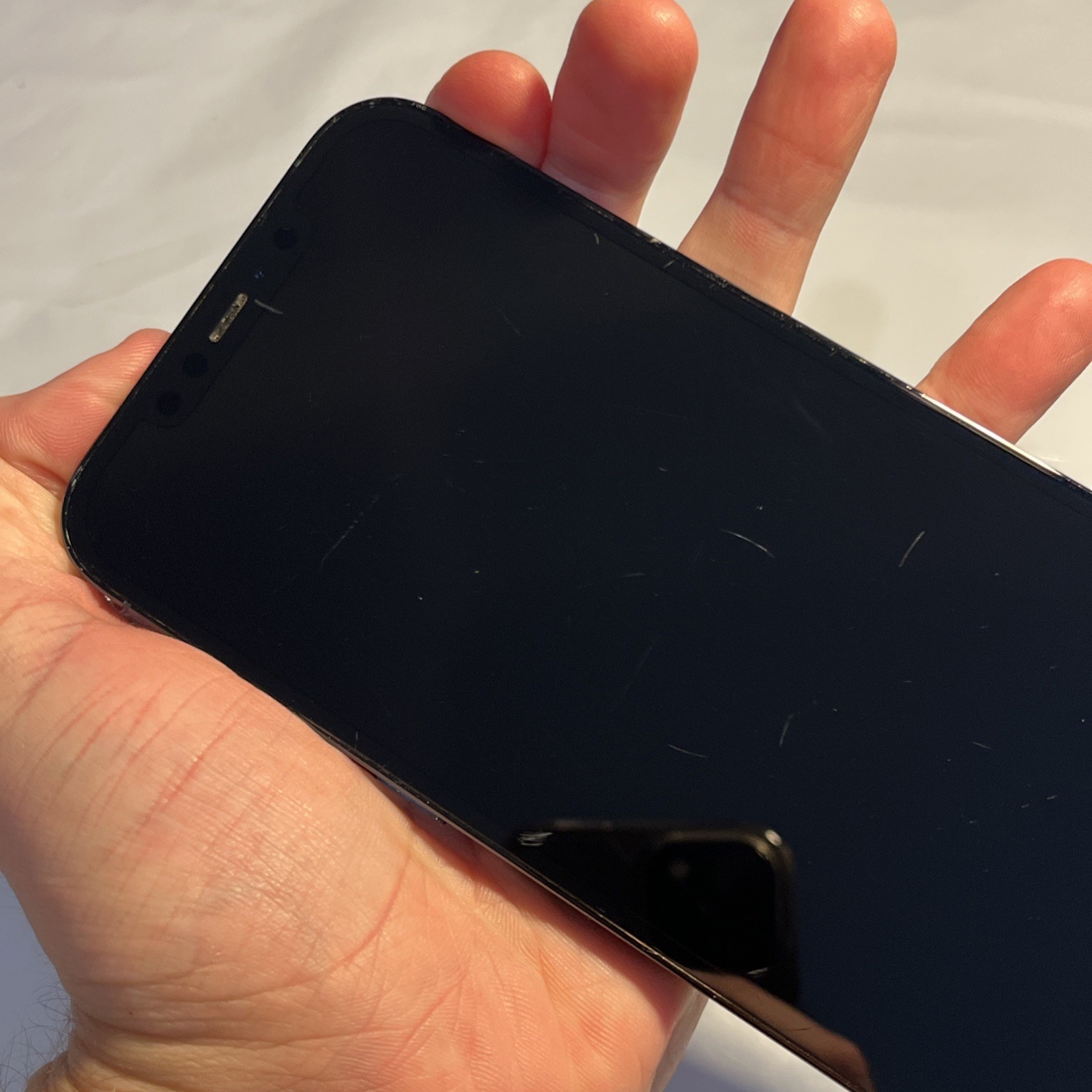 Apple iPhone 12 Pro Max – 128GB (Unlocked) ONE DEAD PIXEL -2.5x dots (T885)