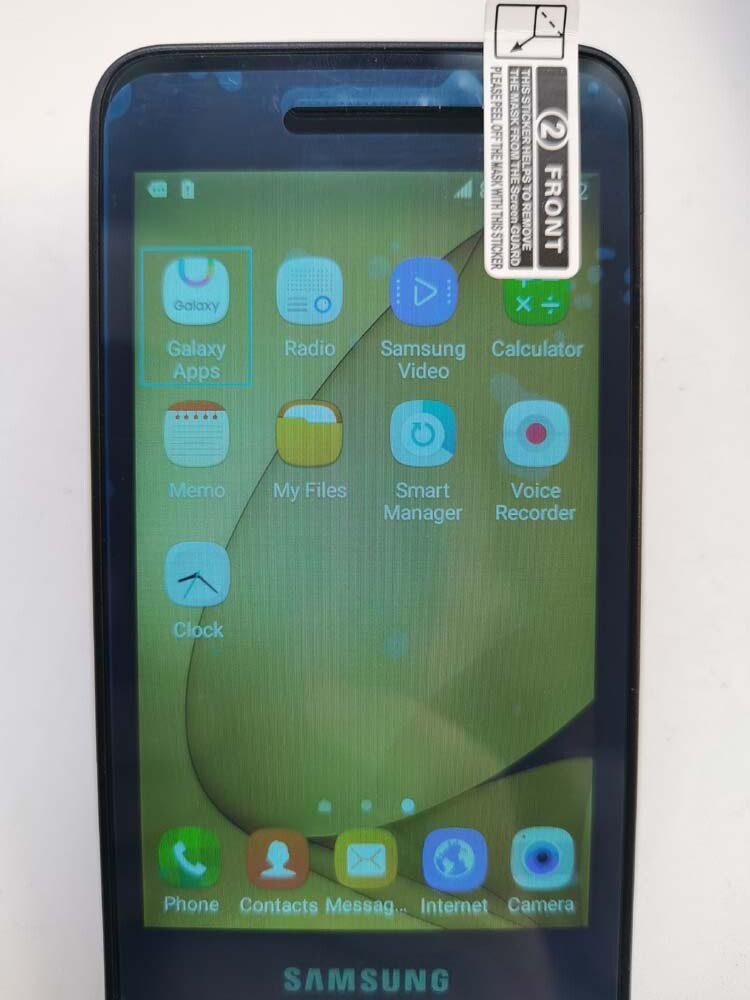 Unlocked – Samsung Galaxy Folder SM-G1600 Android Dual SIM 16GB 3.8″ Flip Phone