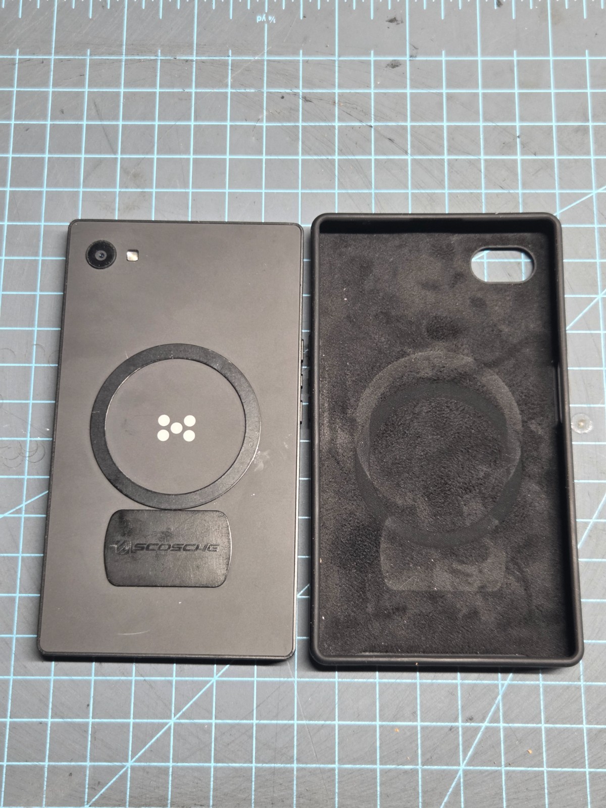 Minimal Phone MP01 Onyx 6gb+126gb E-Paper Display QWERTY Dumb Phone