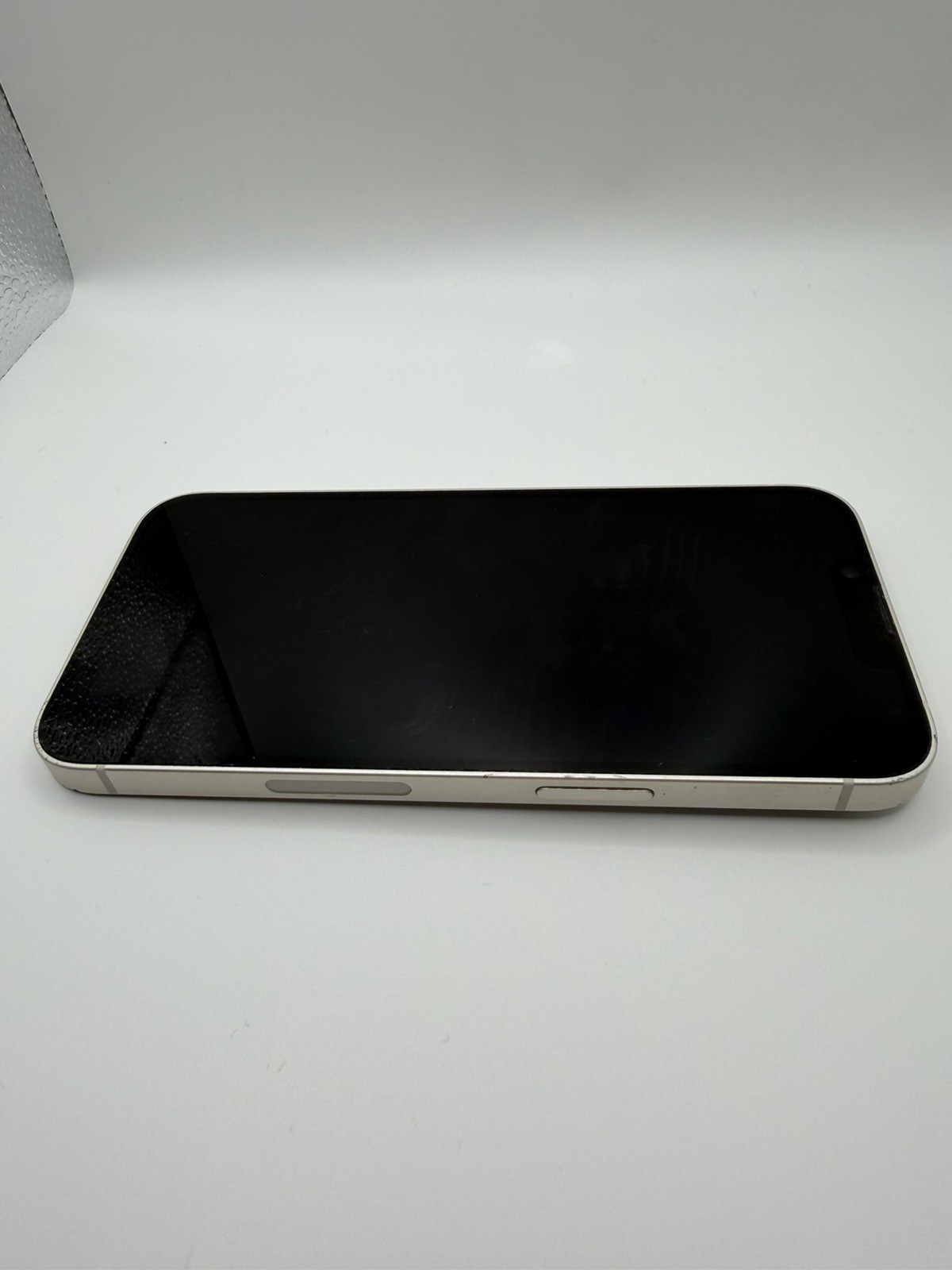 Apple iPhone 14 256GB Unlocked – Starlight