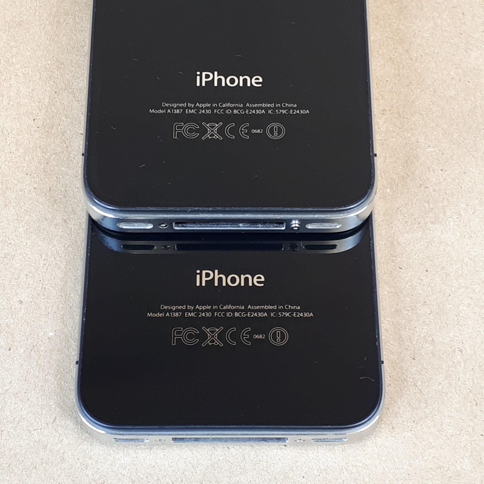 Apple iPhone 4s A1387 16 GB 3.5 Inch 512 MB Rogers 8MP Black Lot of 4 E6911