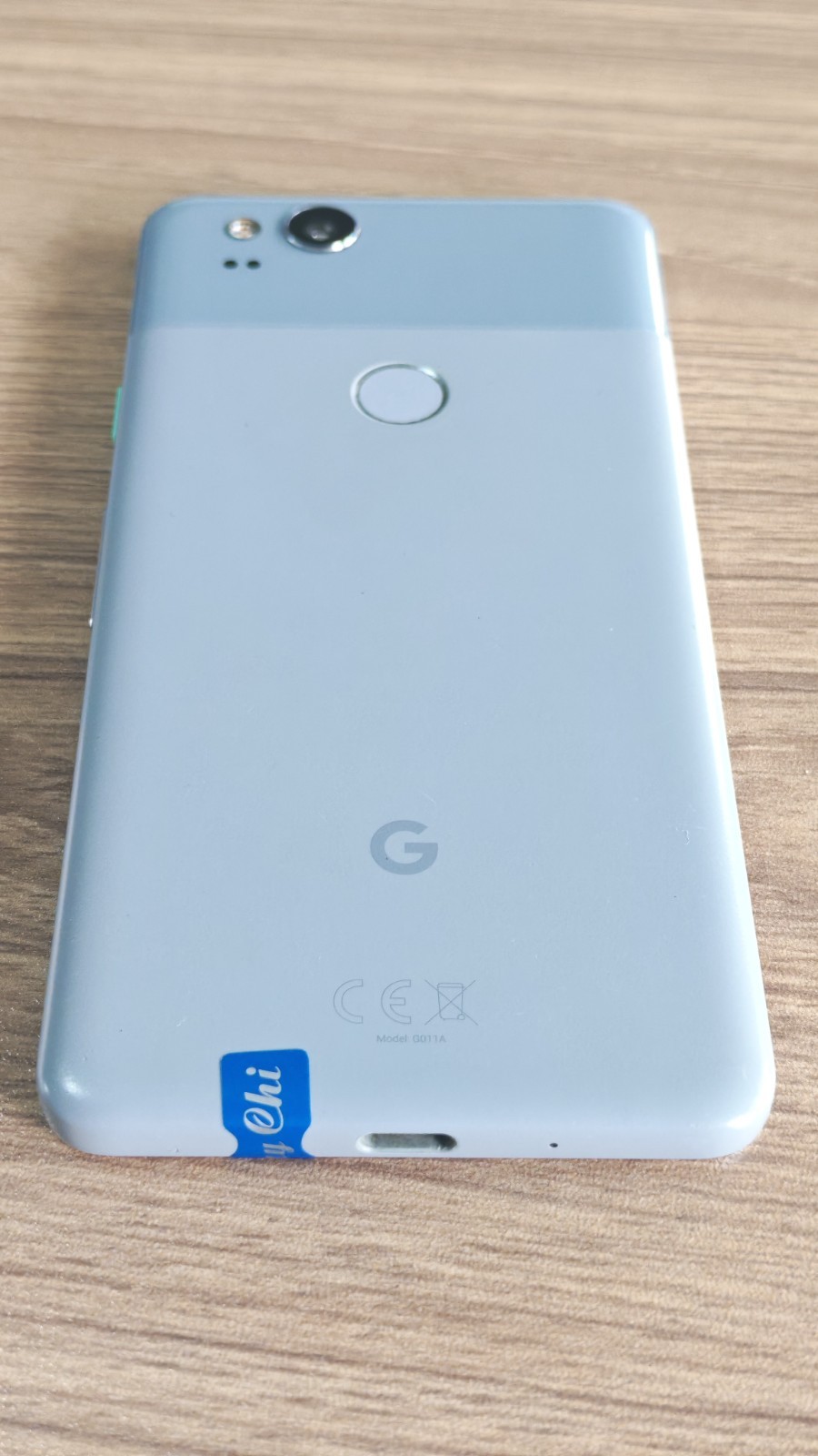Original Google Pixel 2 Unlocked 64/128 GB Random Color Reboxed With Accessories