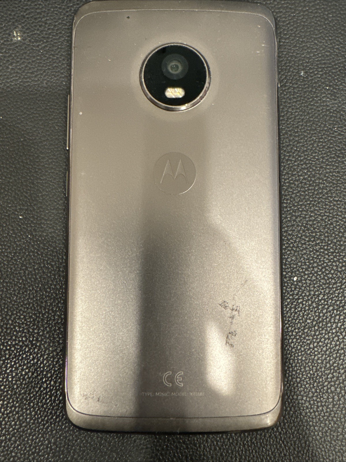 13 Motorola Moto G5 Plus (XT1687) 16 Gb GRAY FOR PARTS And Repair Only