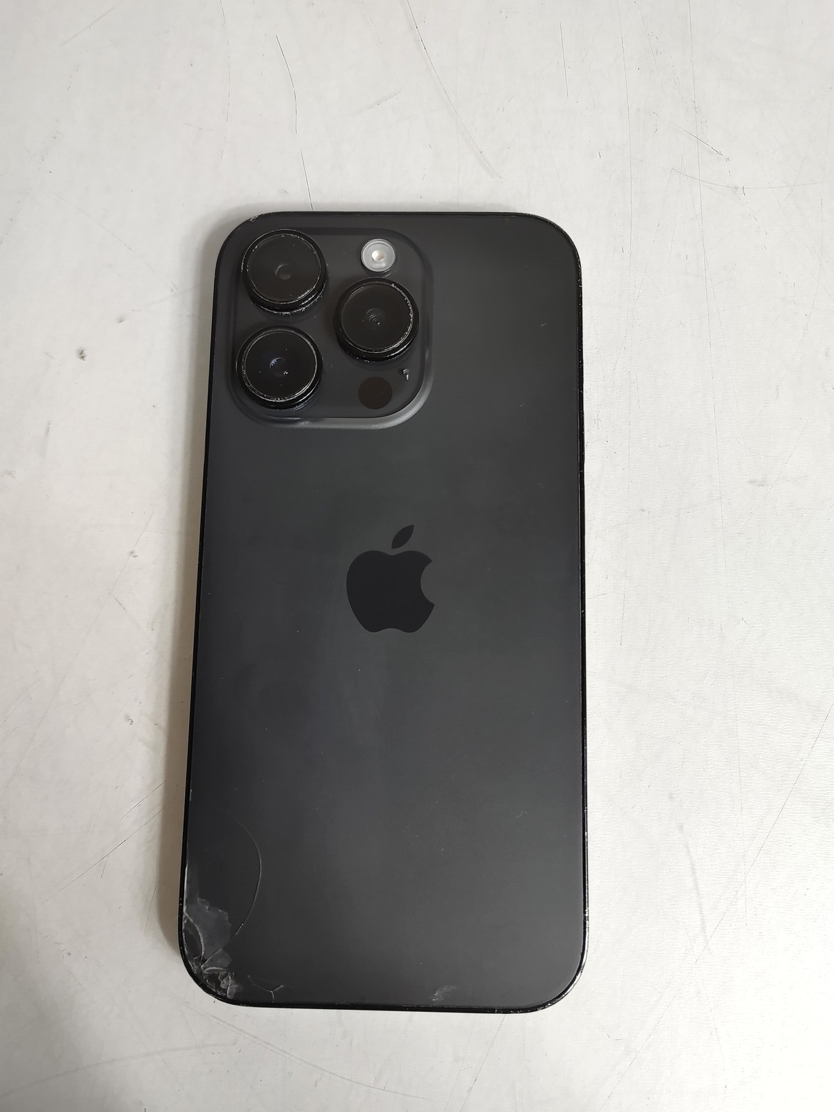 Apple iPhone 14 Pro A2650 1 TB iOS 26.3.1 AT&T Only (Wi-Fi + 5G) For Parts
