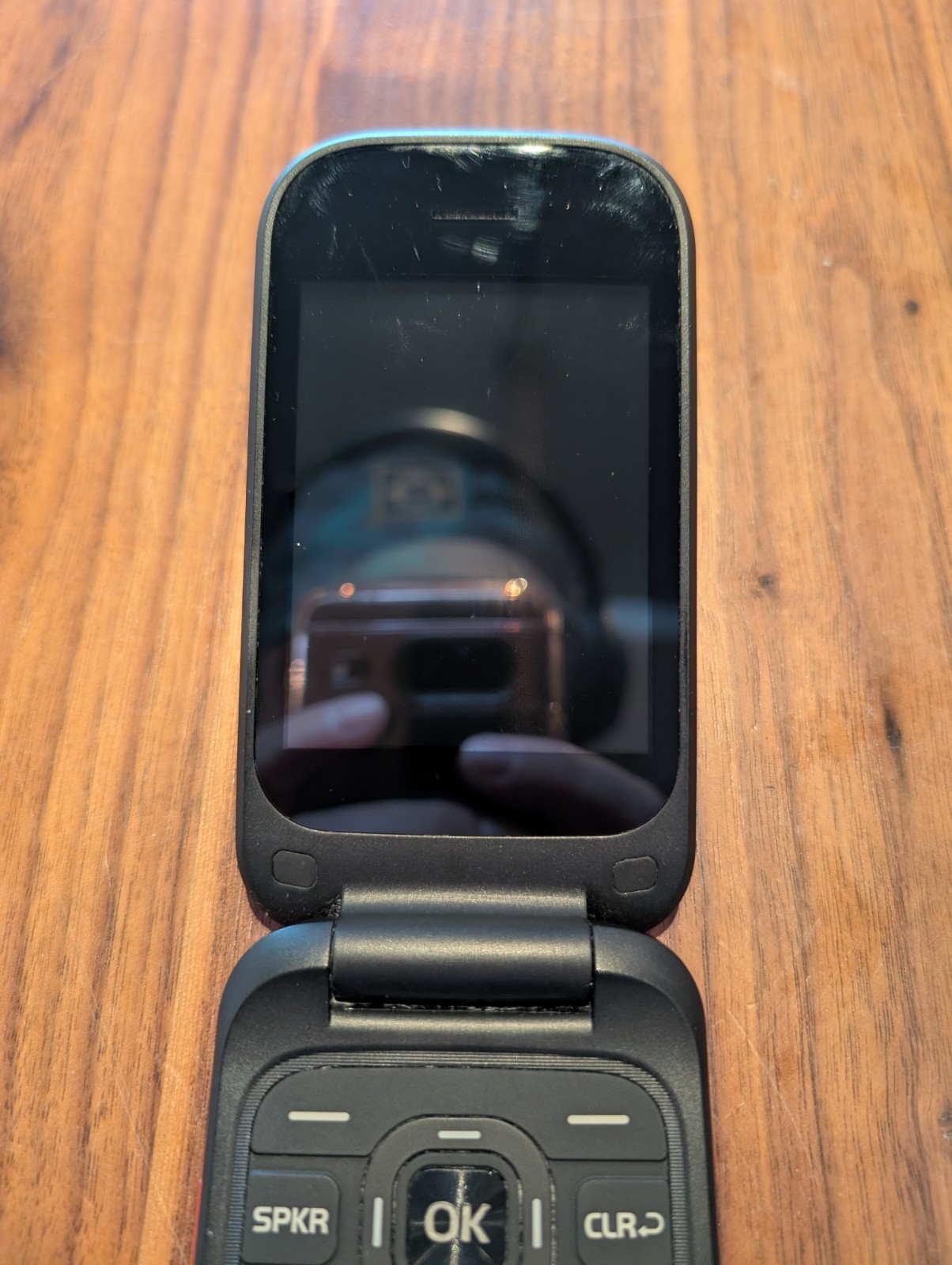 Consumer Cellular Iris Flip SH3320 – 8GB – Black / Gray 4G LTE Tested & Clean Wi