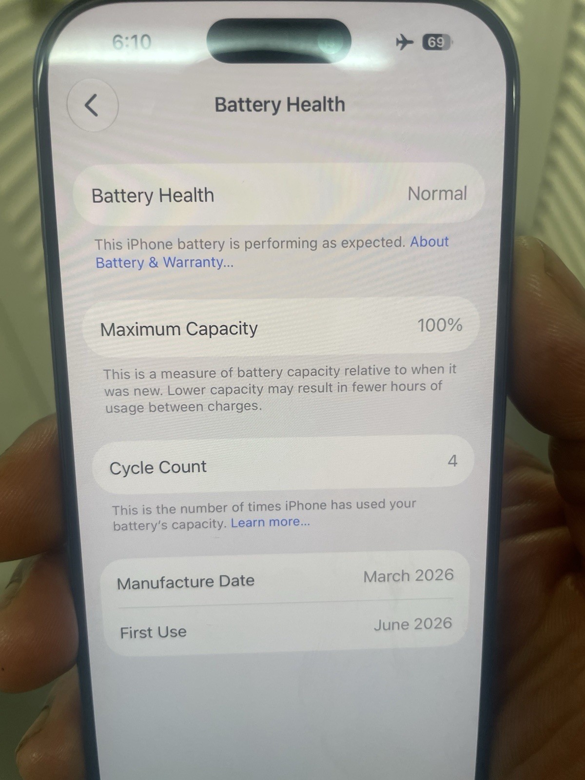 Apple iPhone 17 Pro 256GB Blue Network Locked iOS Wi-Fi Bluetooth MG7M4LL/A