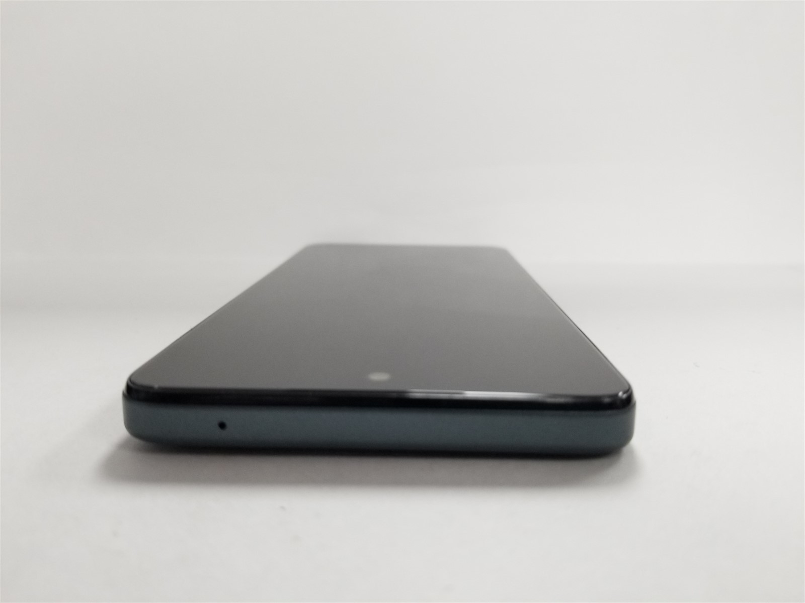 Motorola Moto G 5G 2024 128GB Gray XT2417D (TracFone) Fully Functional DG2885