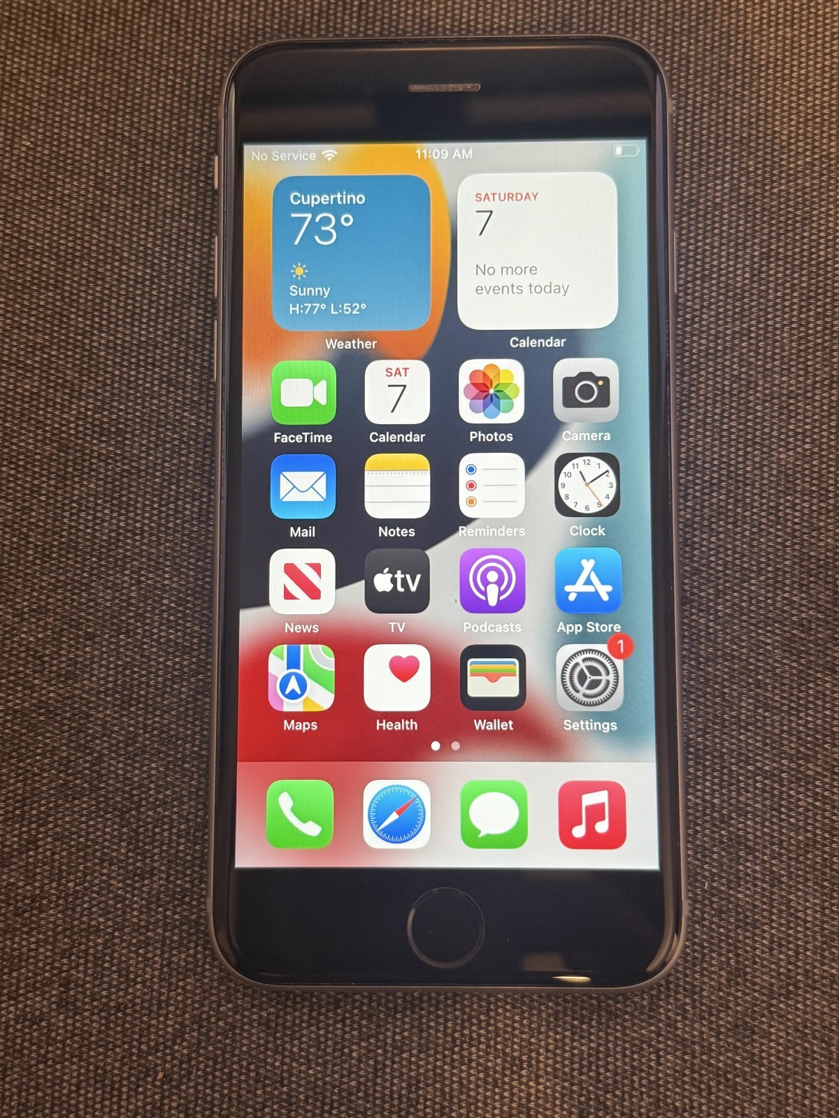 Apple iPhone 6S – 16GB – A1633 – AT&T Locked Smartphone – Silver