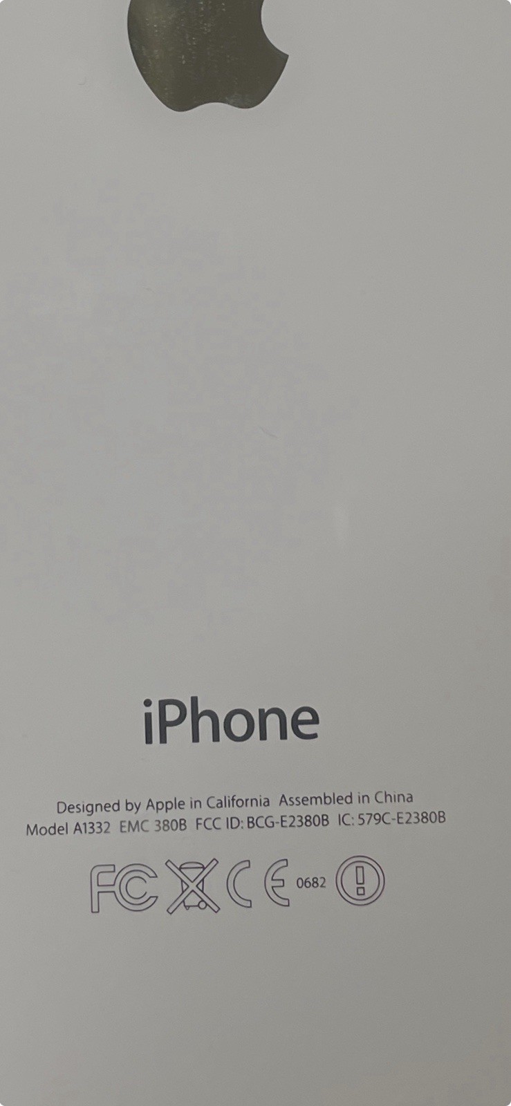 Apple iPhone 4 A1332 – No Sim Card Or Needs Reformat – READ DESCR