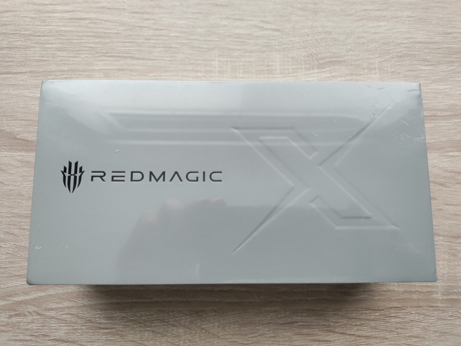 MAGIC Gaming Smartphone 10 Pro 24GB RAM 1TB Storage w/ Accessories (Transparent)