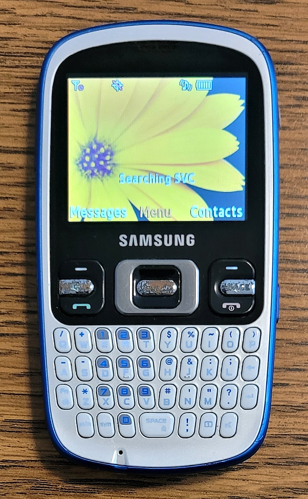 Samsung Freeform SCH-R350 – White & Blue (CDMA) Cellular Phone – Very Rare Color