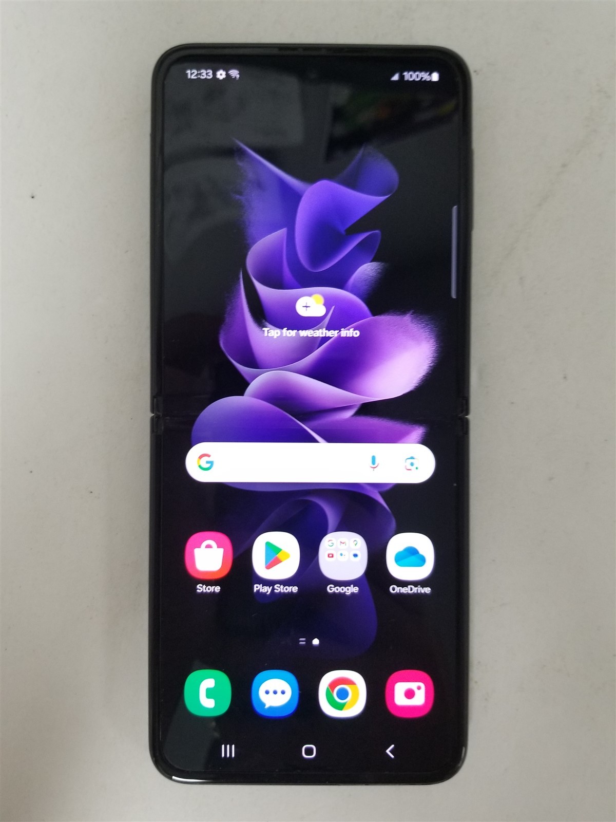 Samsung Galaxy Z Flip3 256GB Black SM-F711U1 (Unlocked) Discounted zW2981