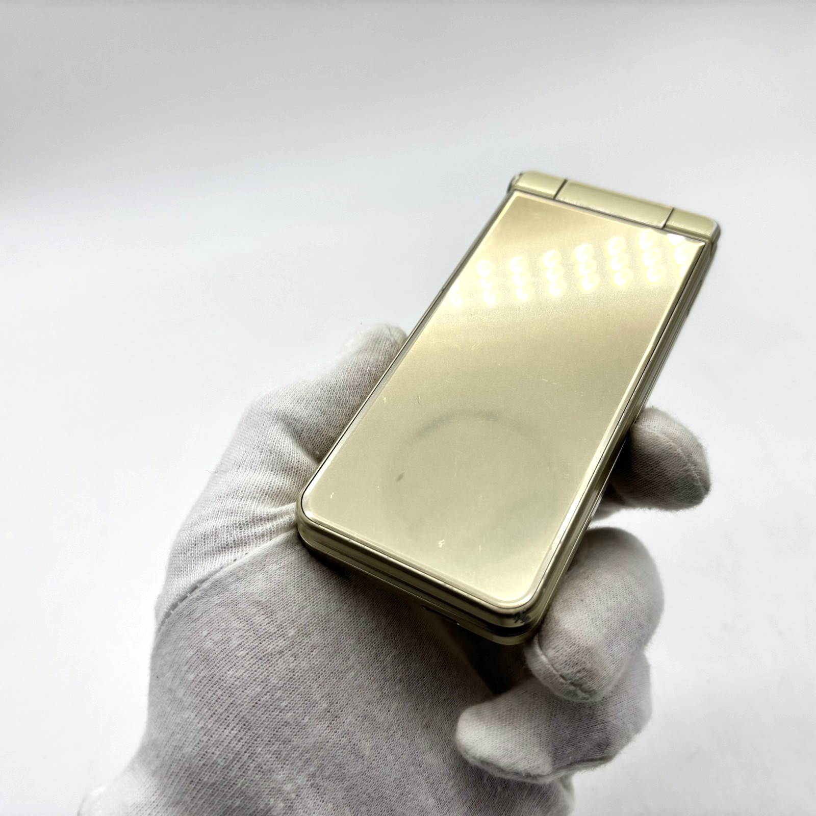 SHARP AQUOS Keitai 601SH Gold SoftBank Unlocked 4G Android Flip Phone Japan