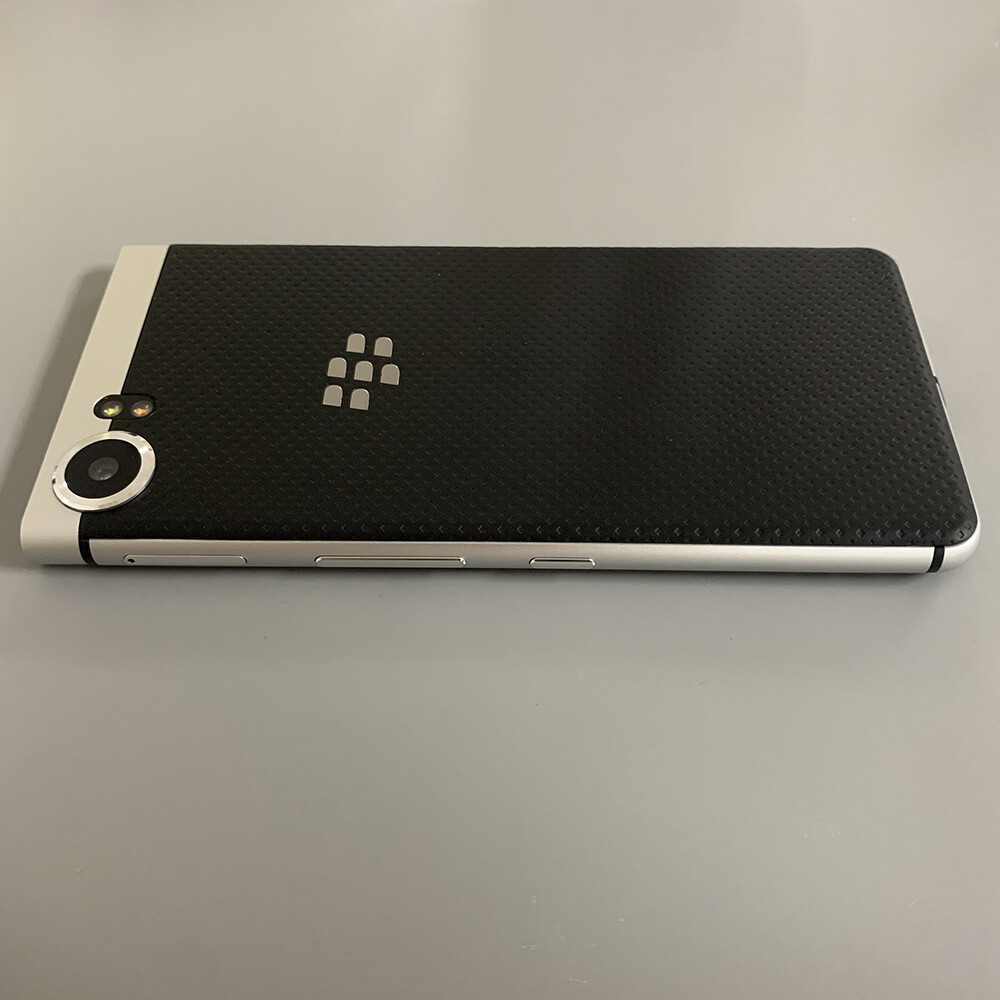 BlackBerry KeyOne 4G LTE MobilePhone SingleSIM 4.5”32/64GB 12MP QWERTY Keyboard