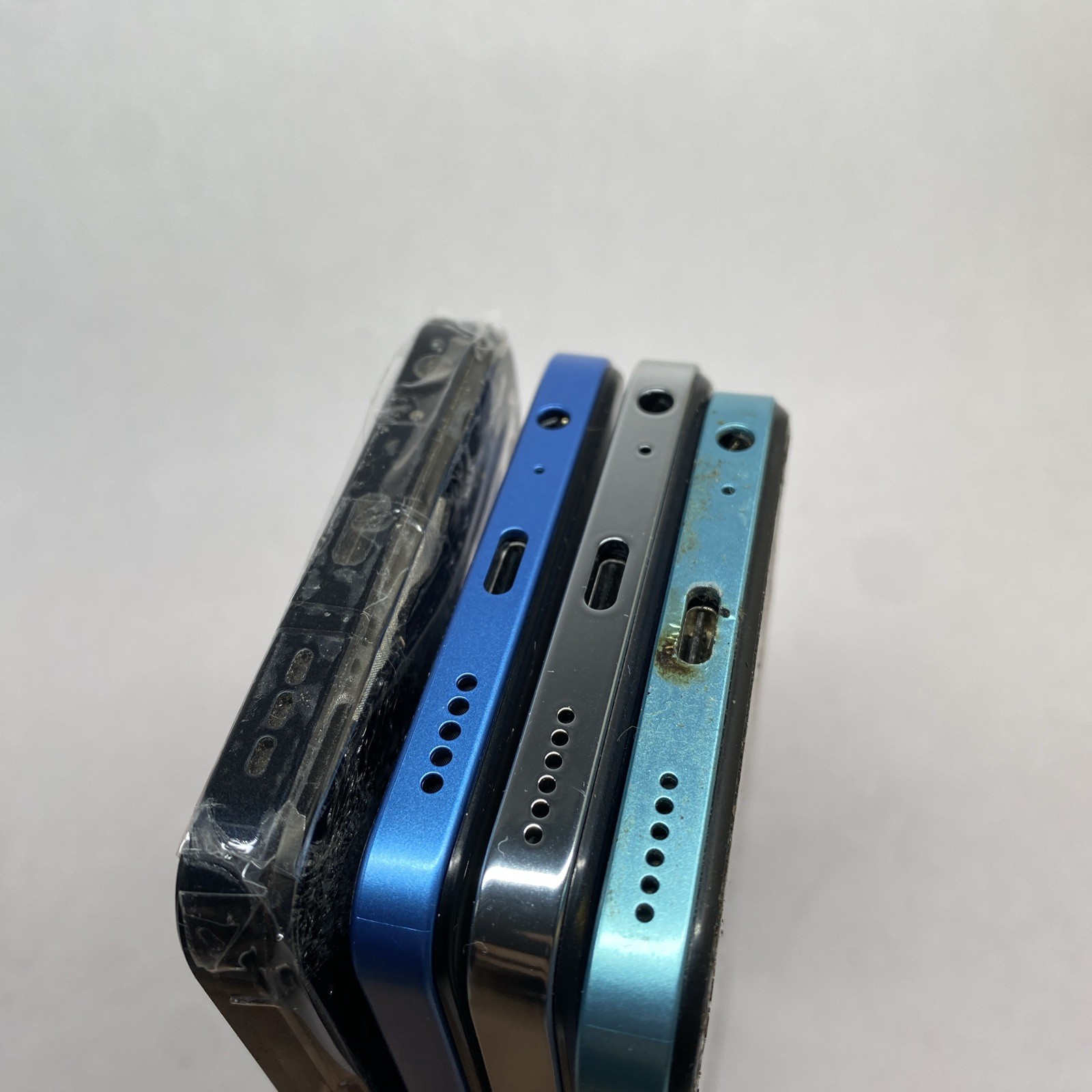 Lot of 4 BLU G64 G54 G34 Untested For Parts READ