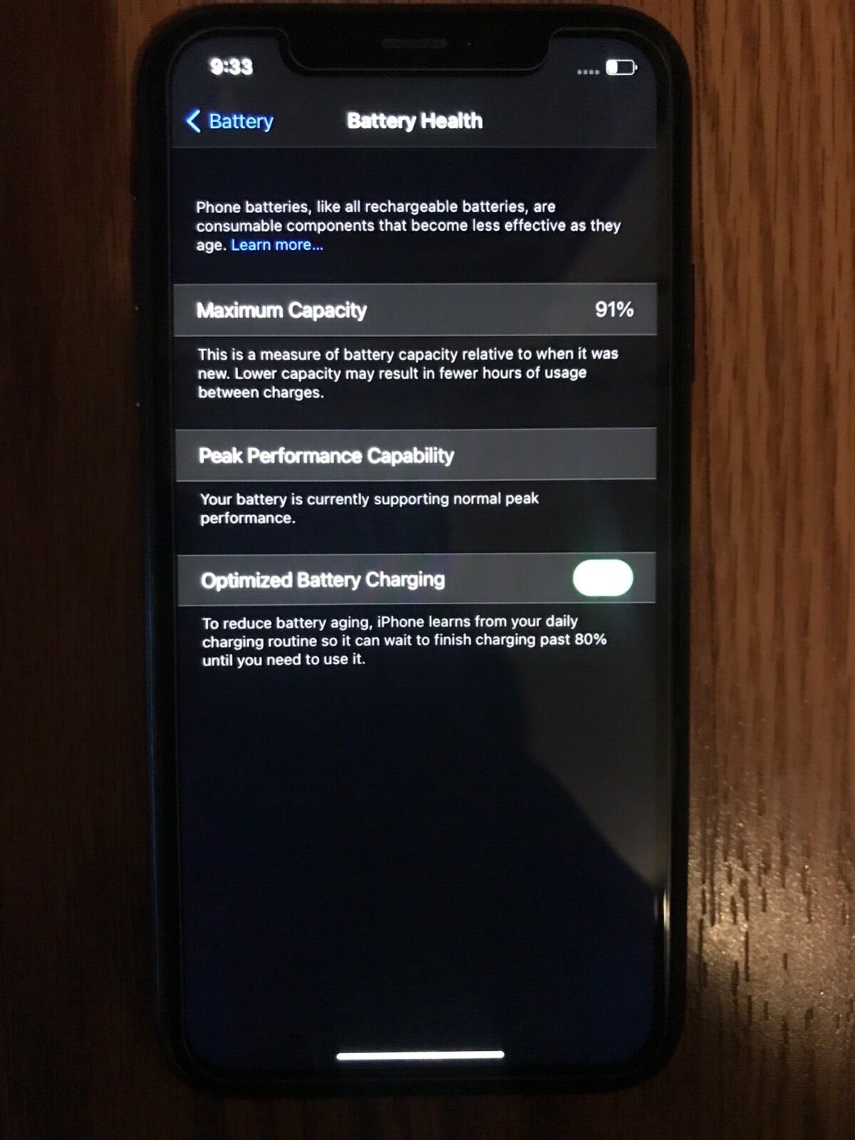 Apple iPhone XR – 64GB – Black (Unlocked) A1984 (CDMA + GSM)