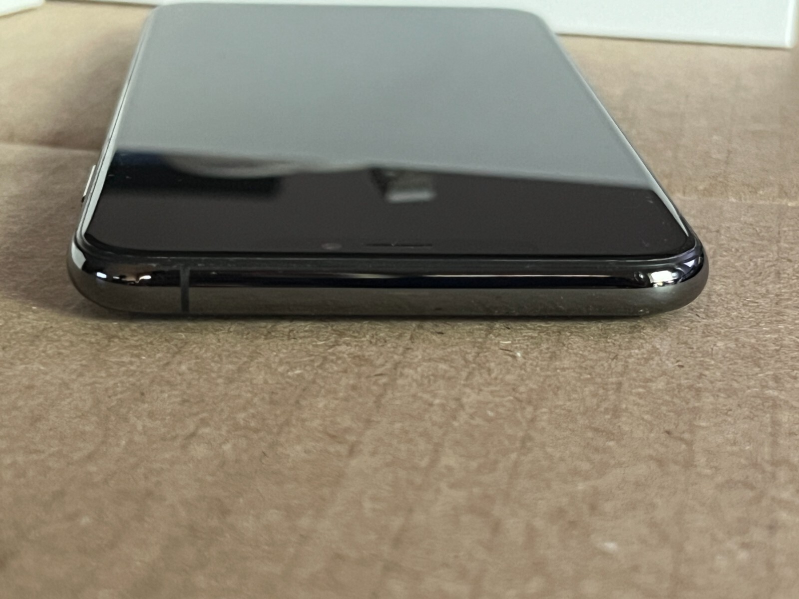 Apple iPhone XS Max – 64GB – Space Gray (Unlocked) A1921 (CDMA + GSM) READ