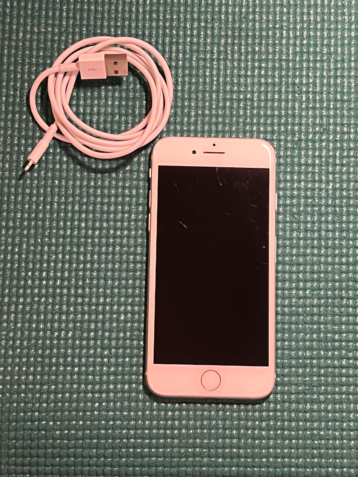 Apple iPhone 8 – 256GB – Silver (Unlocked) A1905 (GSM)