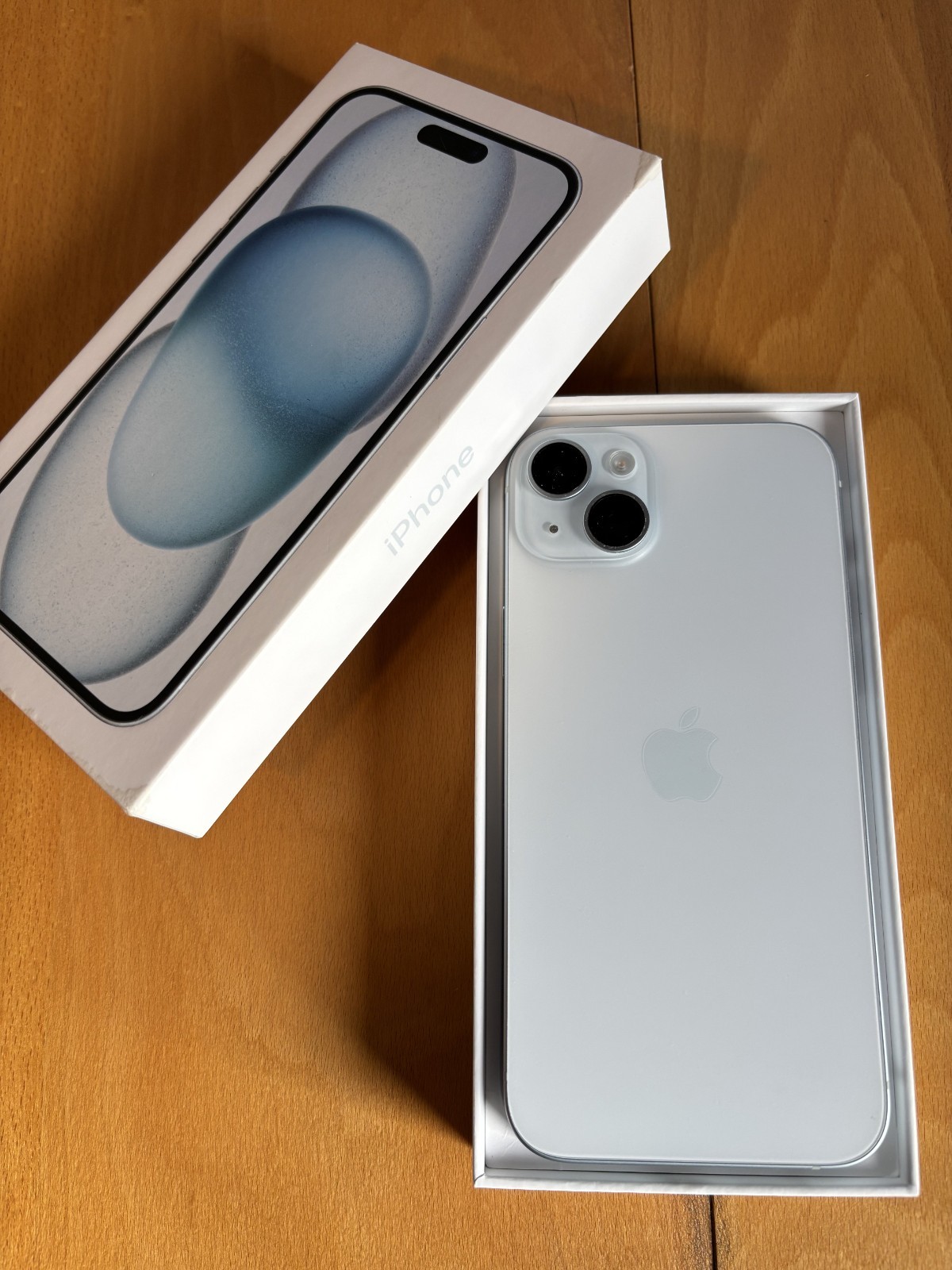 Apple iPhone 15 Plus – 128 GB – light blue (AT&T) – great condition