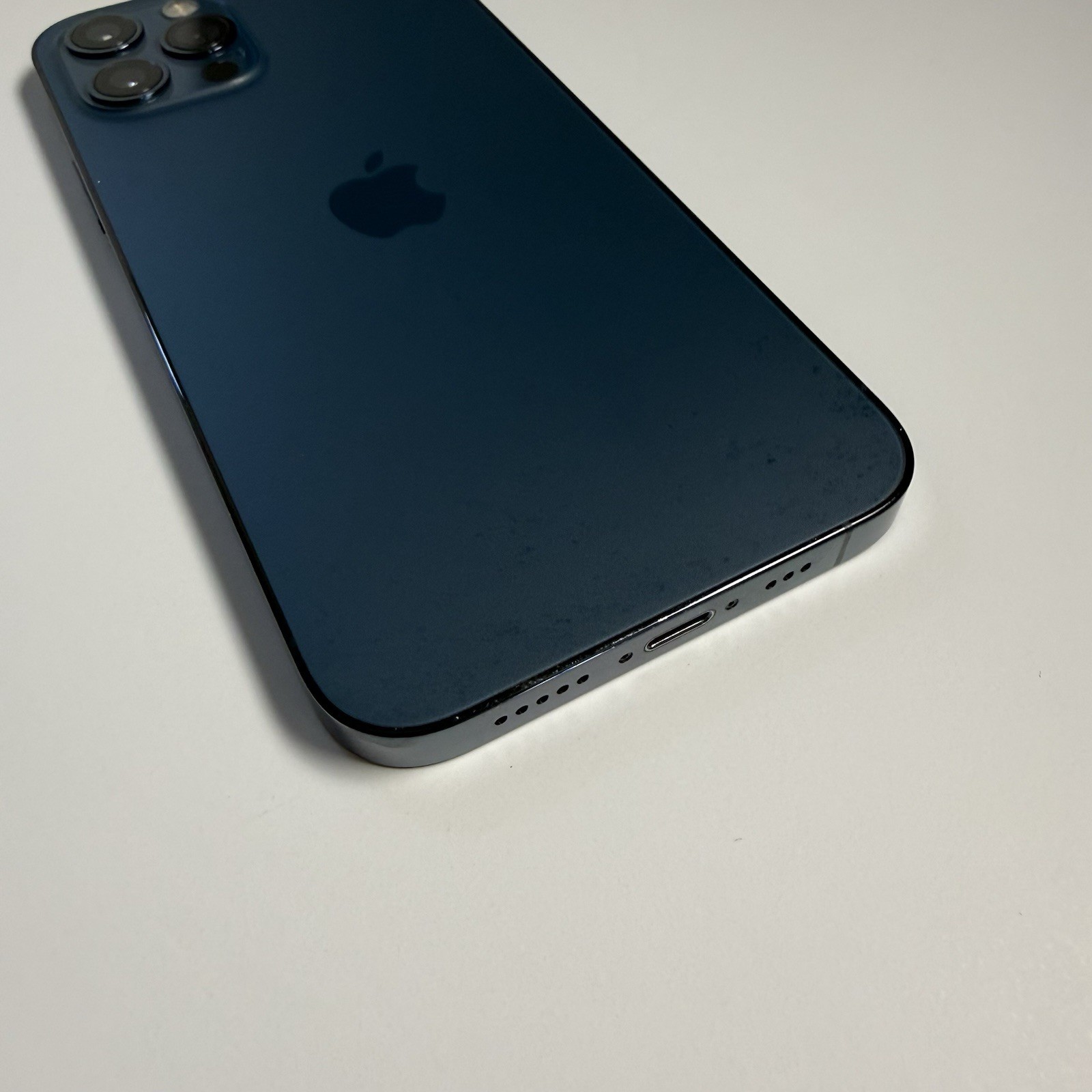 Apple iPhone 12 Pro – 256GB – Unlocked – Pacific Blue – Battery 78%