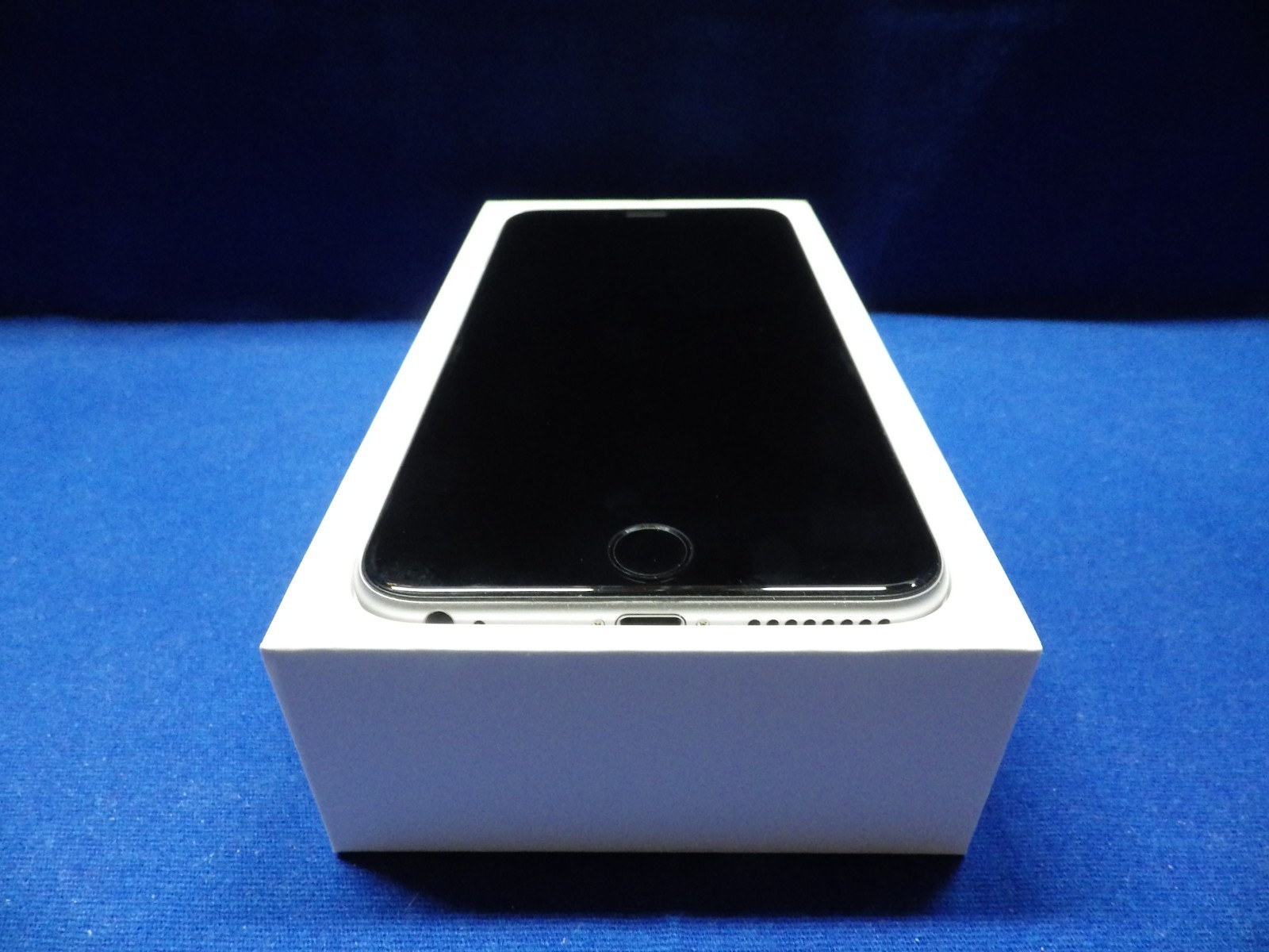 Apple iPhone 6s Plus 32GB Unlocked ATT/CC Space Gray Excellent