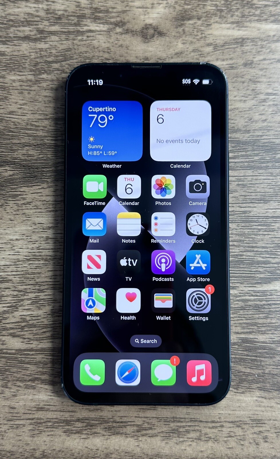 Apple iPhone 13 – 256GB – Midnight Factory Unlocked – Very Good Condition
