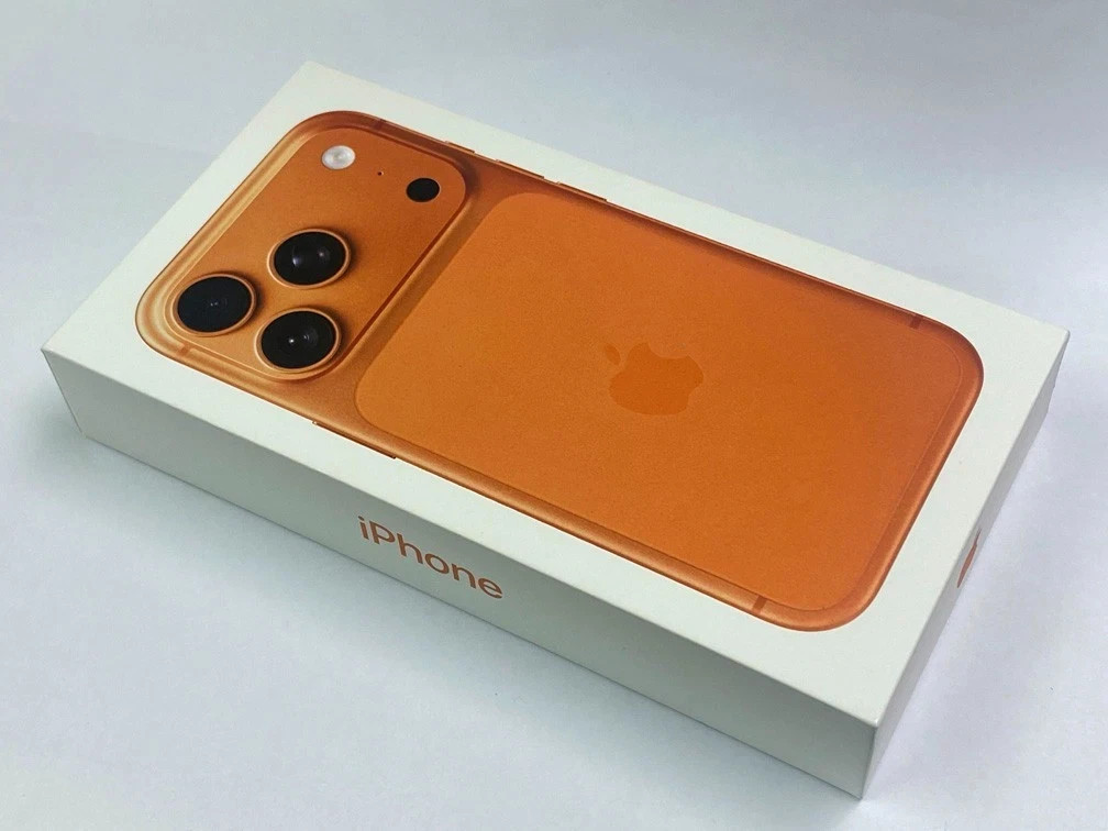 Genuine Apple iPhone 17 Pro 6.3″ NANO SIM + eSIM A3523 GSM Unlocked FEDEX