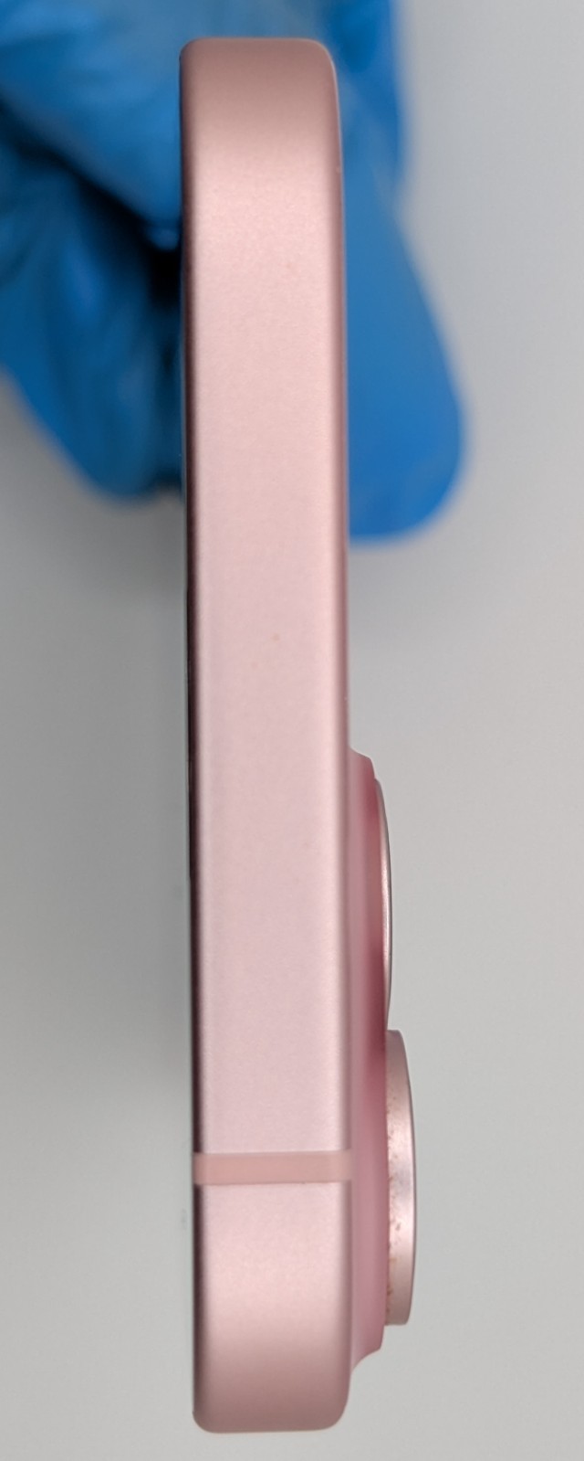 Apple iPhone 15 – 128 GB – Pink (Metro) (Minor Scratching). ~497~