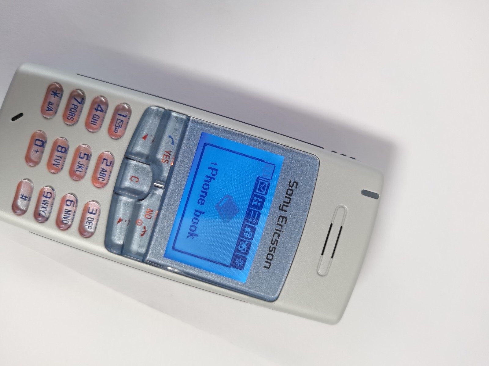 Sony Ericsson T106 Unlocked 64MB RAM 2MP Camera Cheap Cell Phone
