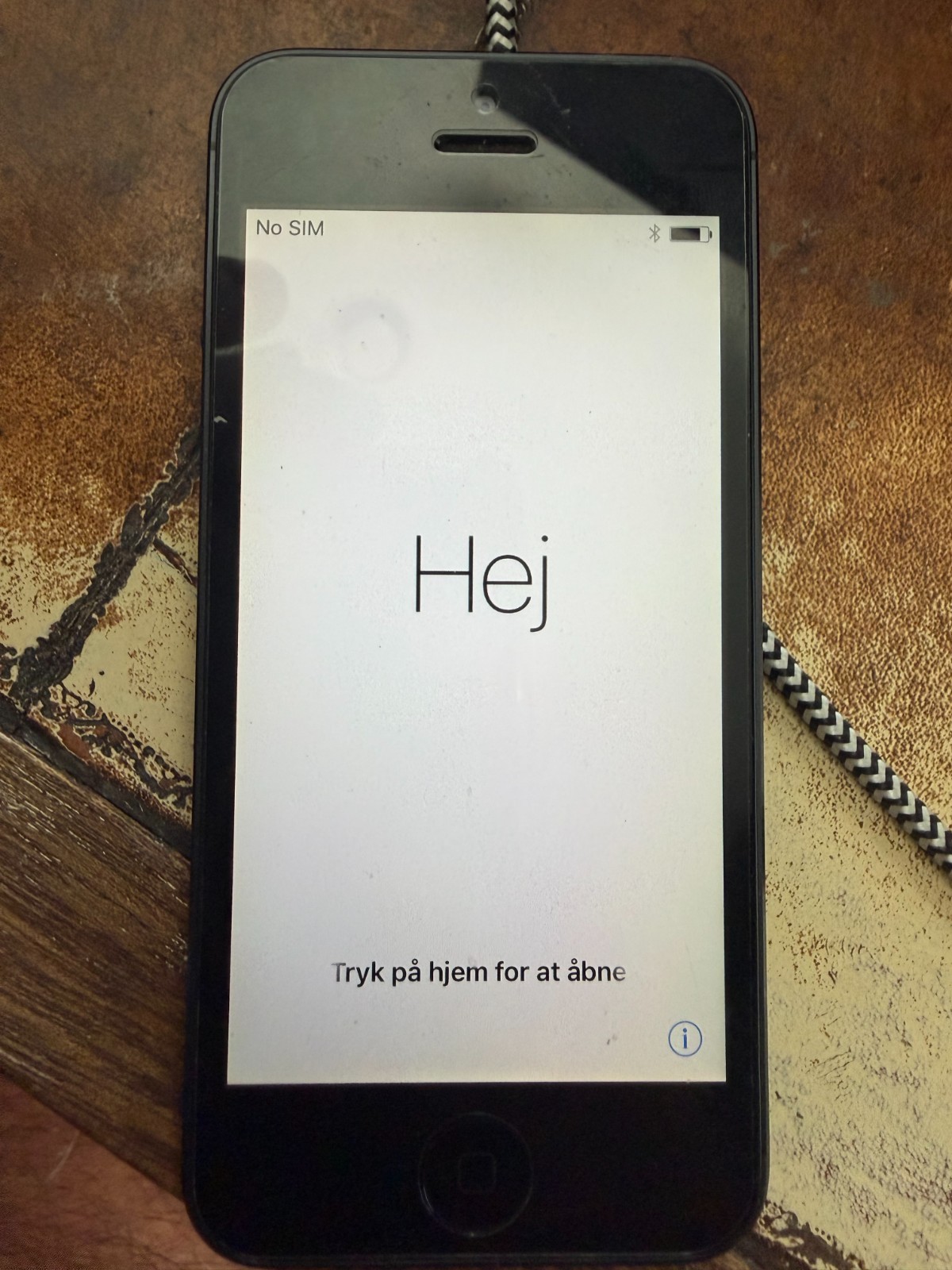 Apple iPhone 5 A1428 16GB Black RARE iOS 7.1.2 AT&T Unlocked Clean IMEI