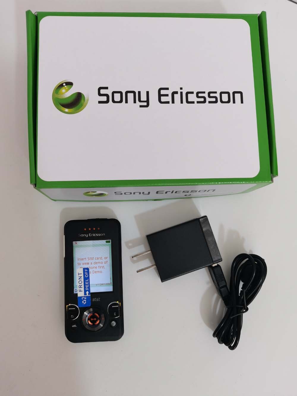 (Unlocked) Sony Ericsson Walkman W580i – 2G Cellular Phone Good for collector