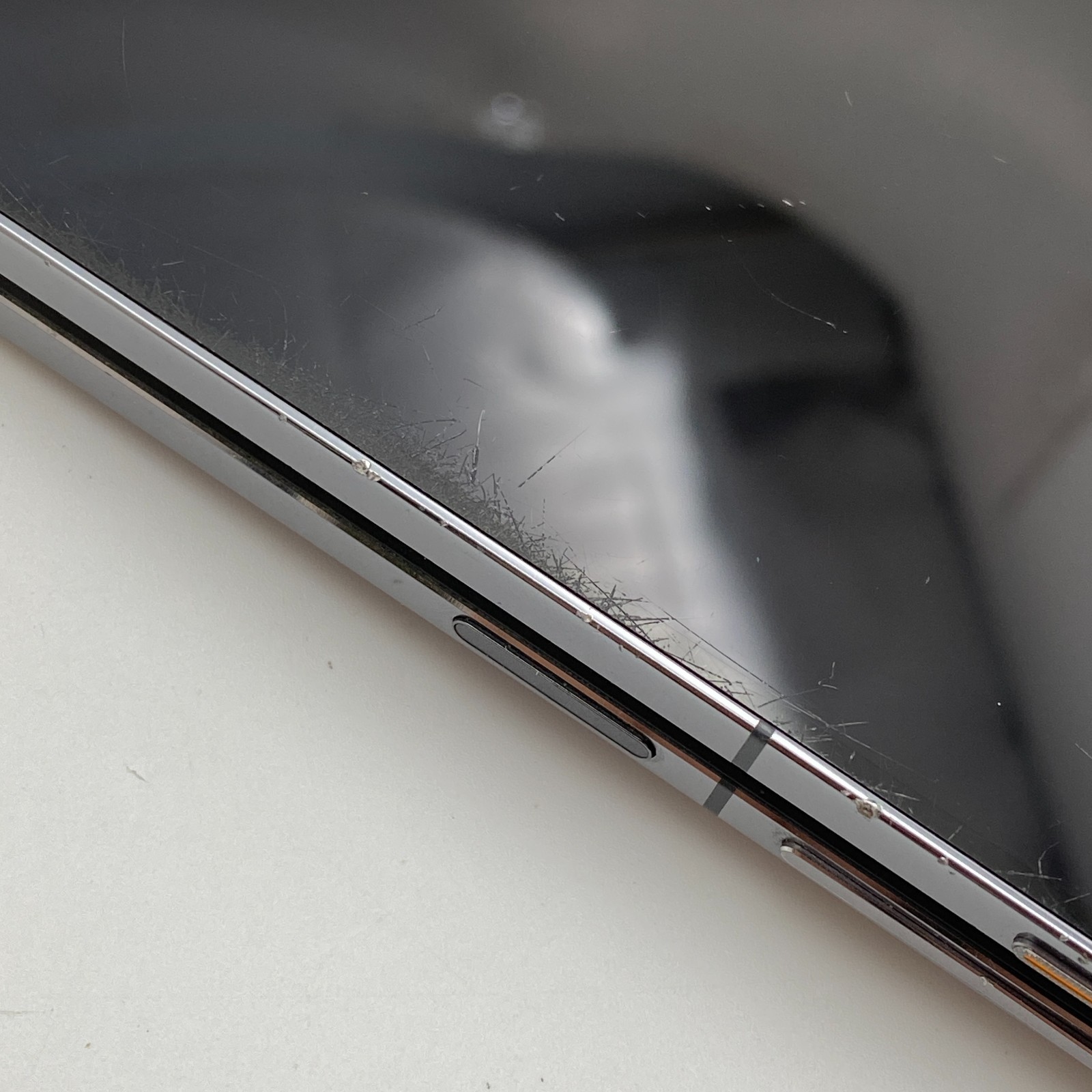 OnePlus Open – 1TB – Crimson Shadow (Unlocked) CPH2551 – CRACKED SCREEN