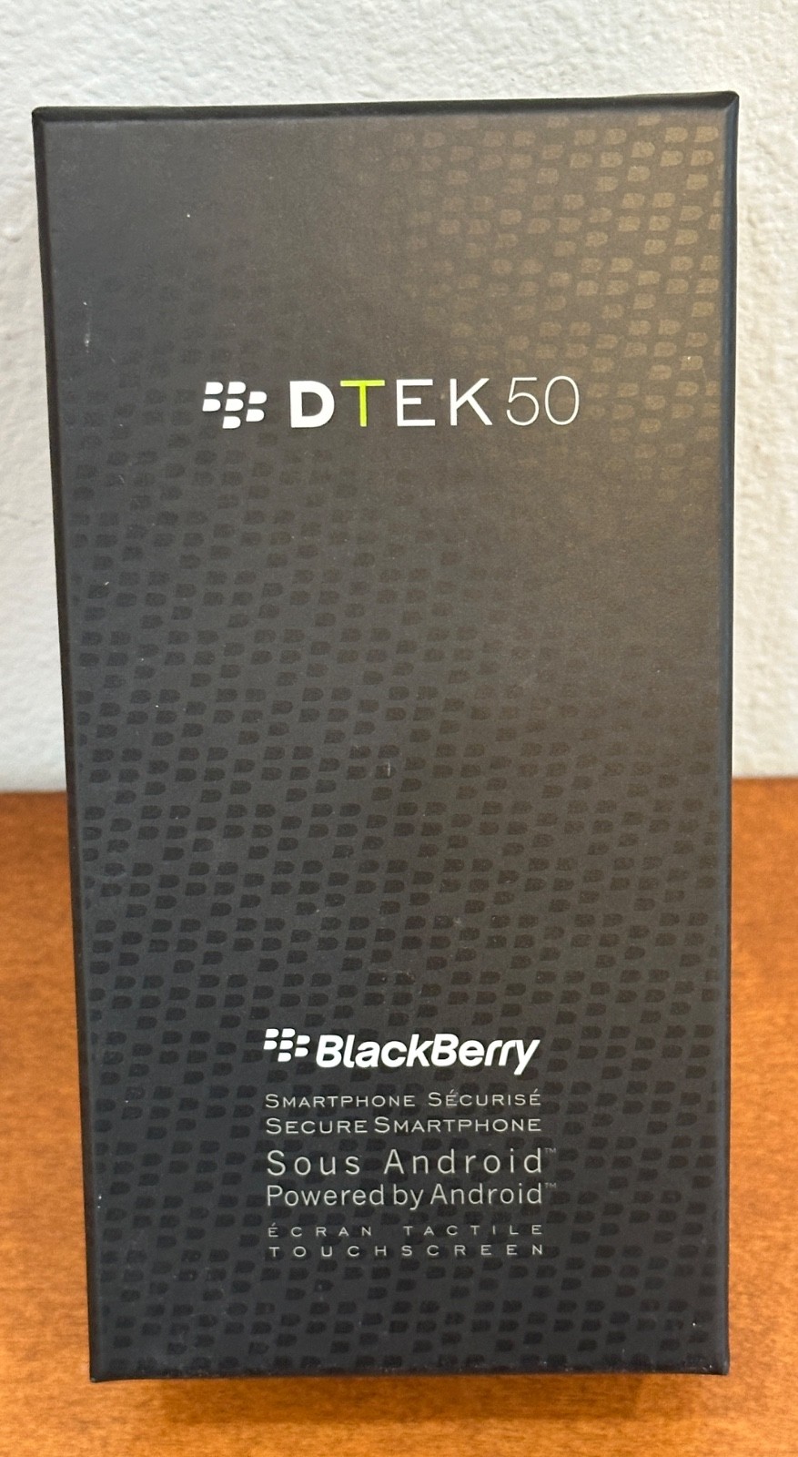 BlackBerry DTEK50 – 16GB – Black (GSM Unlocked) Brand New – SHT100-1