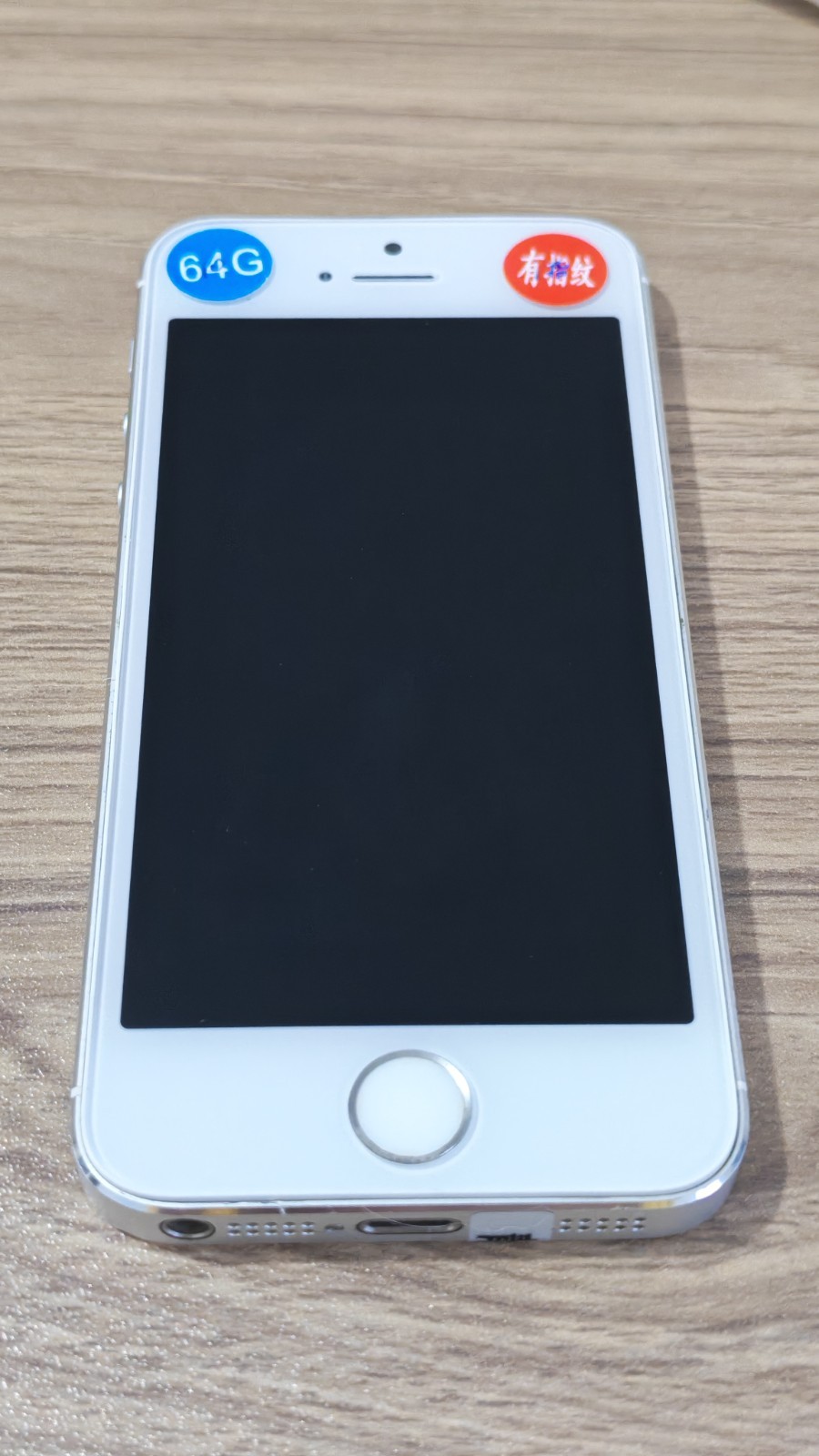 Apple iPhone 5s Unlockd 16GB 32GB 64GB iOS 12 Silver Gold Black With Accessories