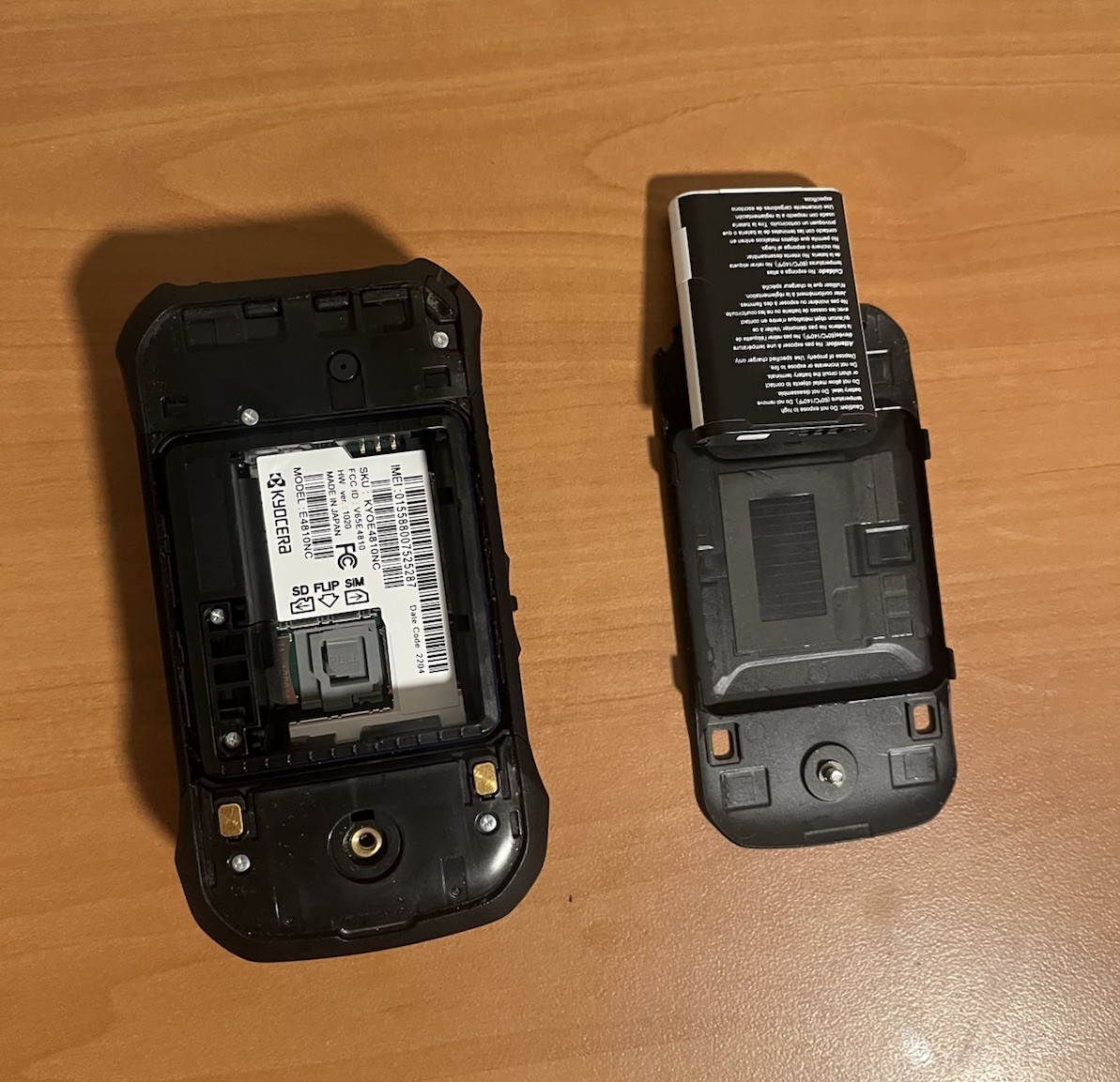 Kyocera DuraXV Extreme E4810 No Camera 16GB Black Verizon Smartphone