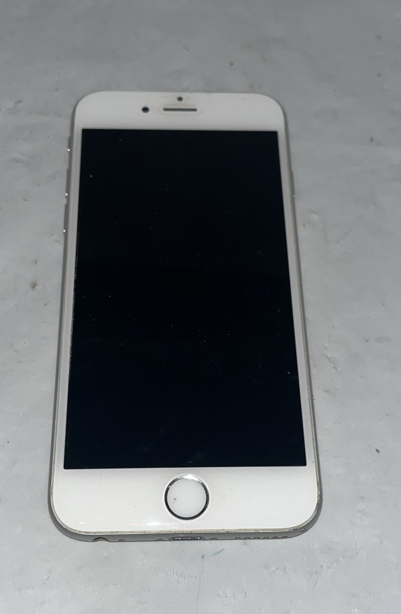 Apple iPhone 6 – 16 GB – Silver (Unlocked) A1549