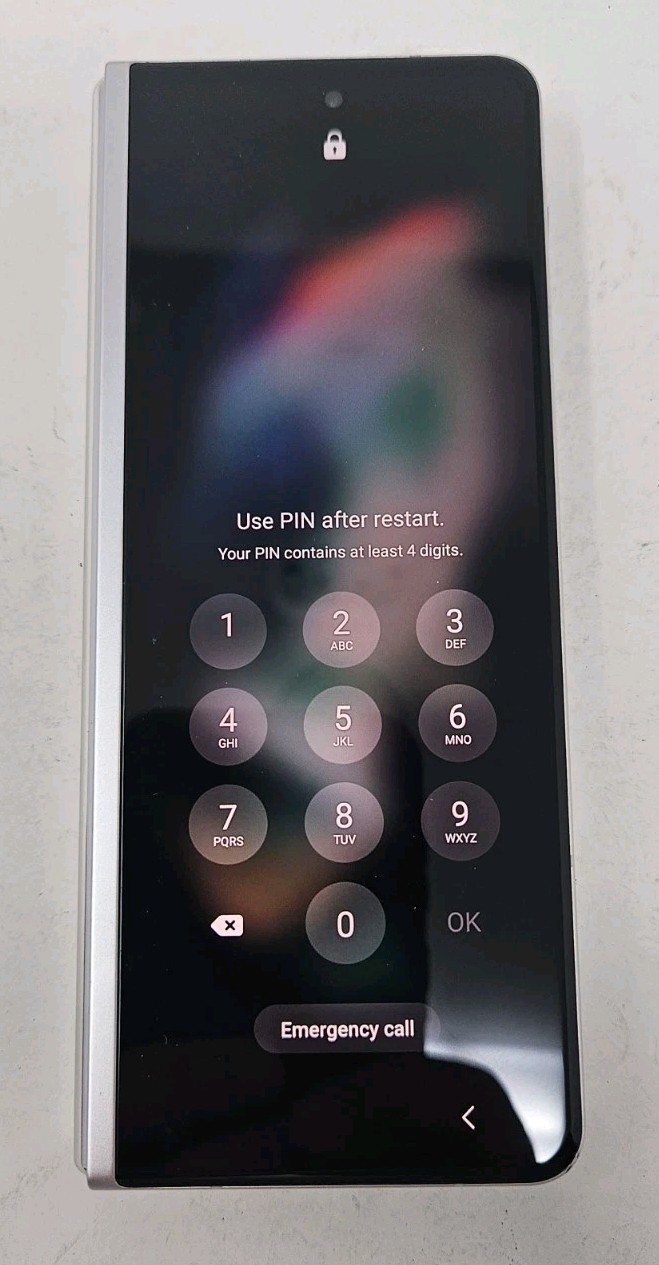 Samsung Galaxy Z Fold 3 5G Silver Internal Screen Not Working PARTS SM-F926U1