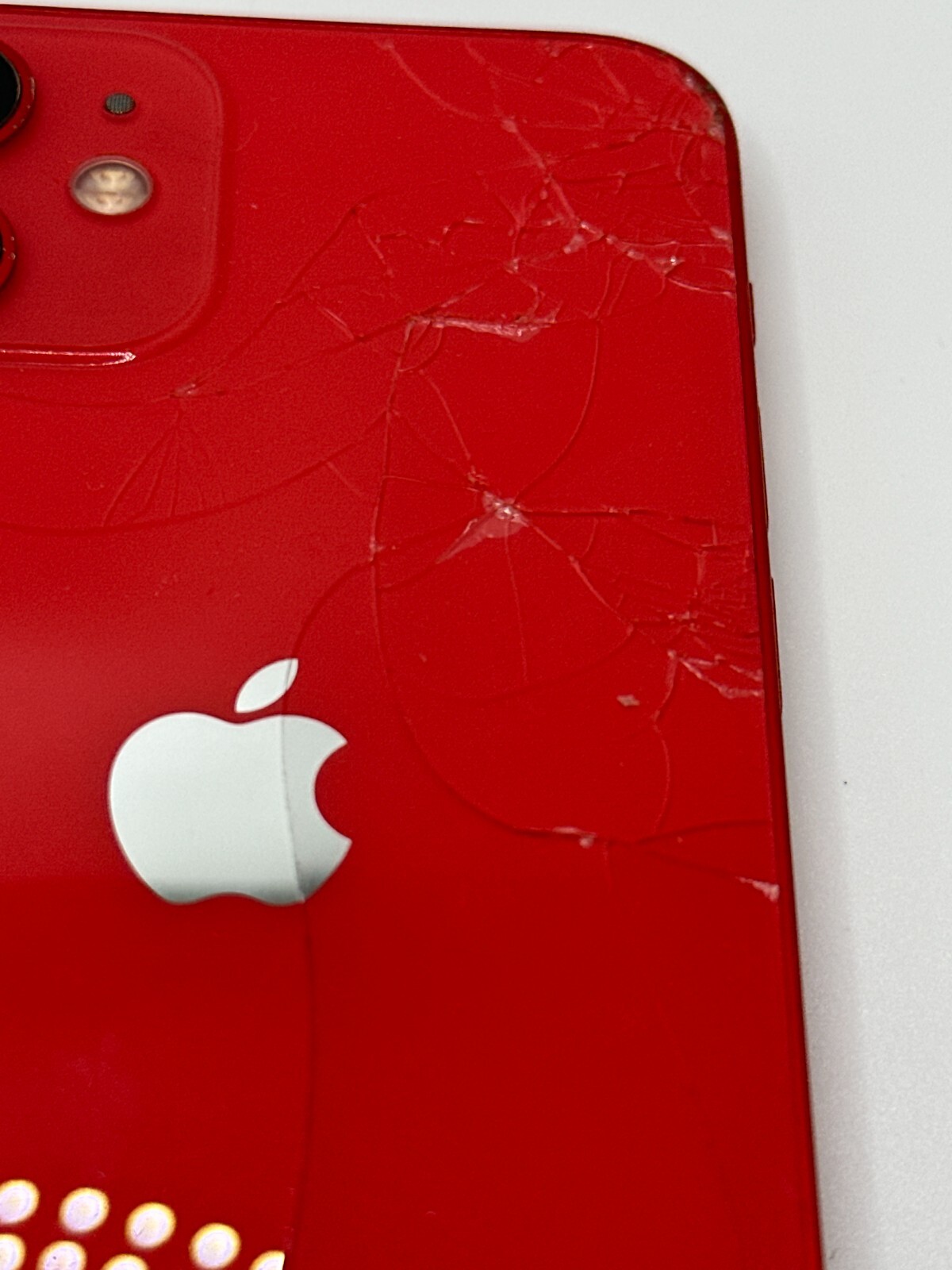 Apple iPhone 11 Red Touch Screen iOS Smartphone Parts Only