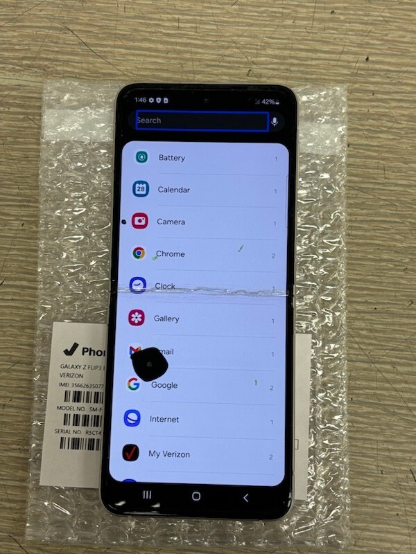 Samsung Galaxy Z Flip3 5G SM-F711U 128GB Cream (Verizon) Unlocked -Screen issues