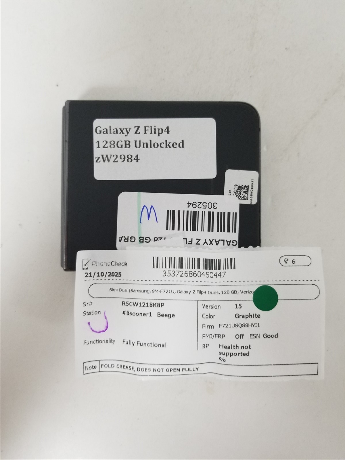 Samsung Galaxy Z Flip4 128GB Black SM-F721U (Unlocked) Discounted zW2984