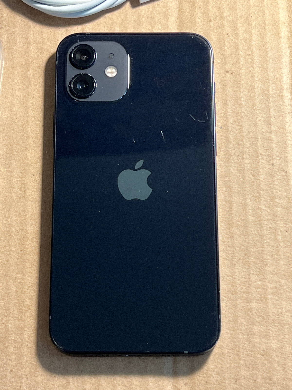 Apple iPhone 12 – 64GB – Black Unlocked (CDMA + GSM) A2172 READ