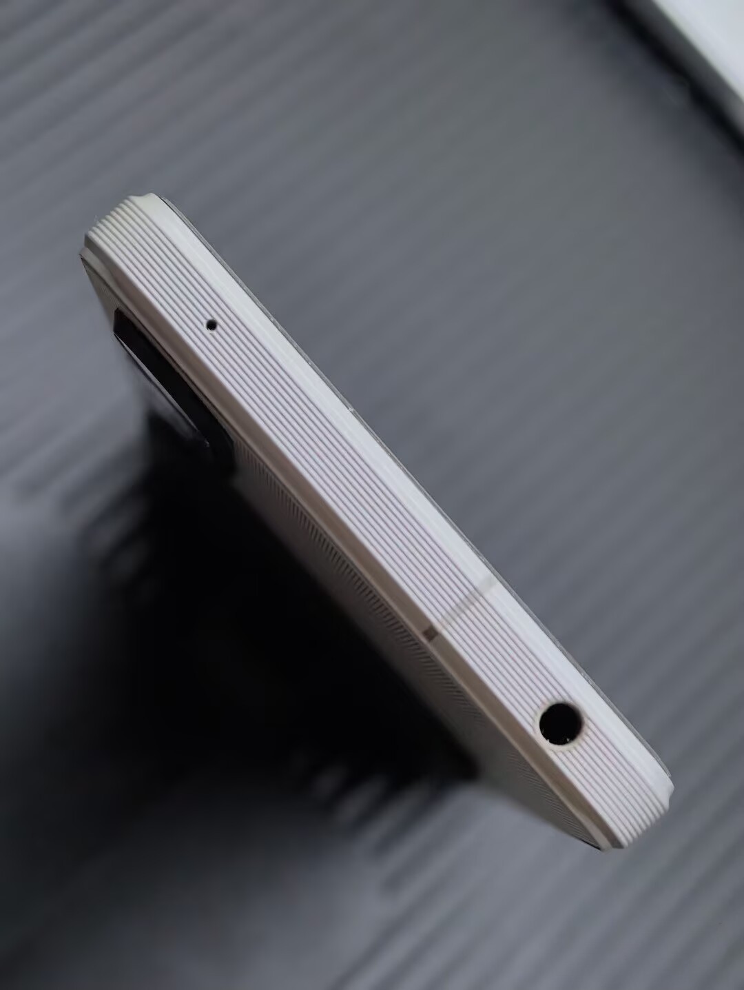Sony Xperia 1 IV 5G 6.5″ Android Google International Support eSIM XQCT62 XQCT54