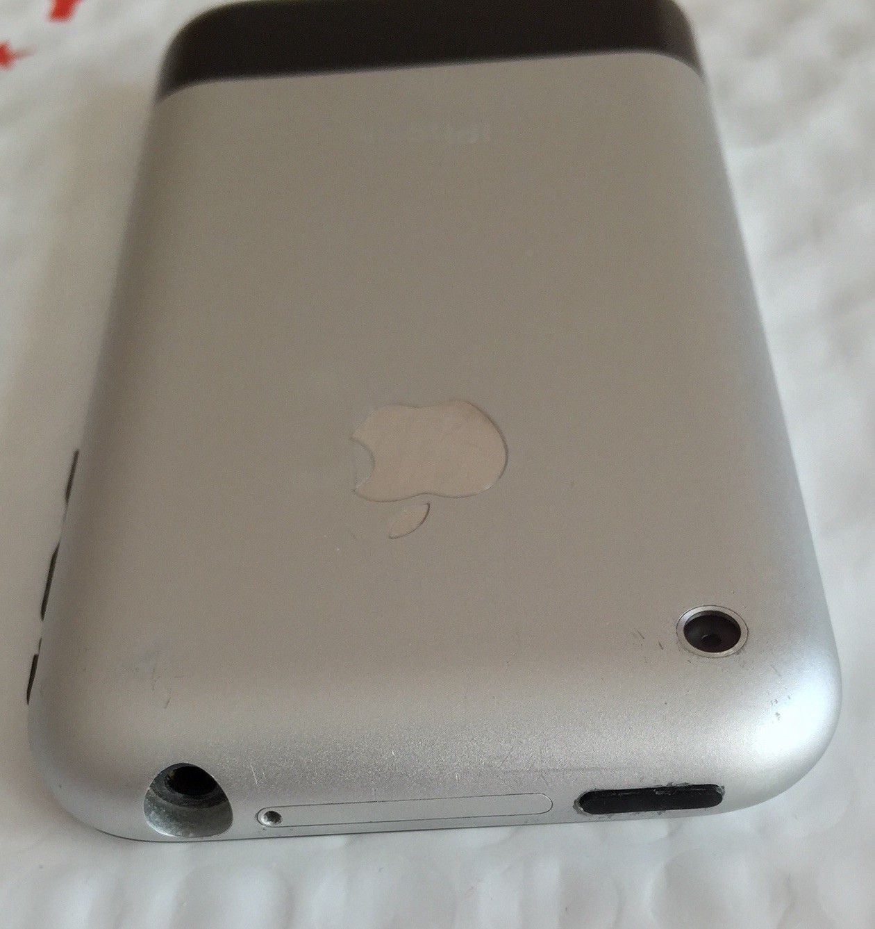Apple 1st Generation iPhone 2G – 8 GB MA712LL/A A1203 – Pristine Condition