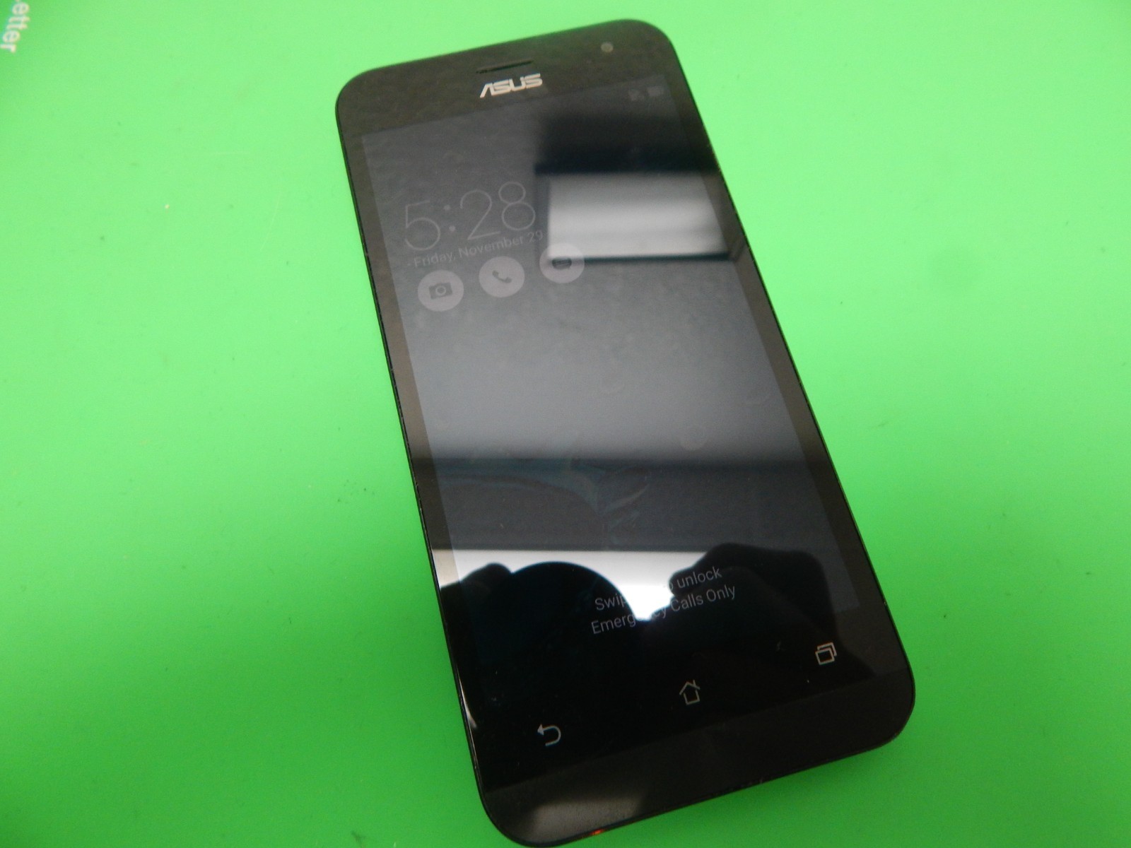 ASUS ZENFONE Z00D 8GB WHITE (AT&T) FREE BUNDLE & SHIPPING
