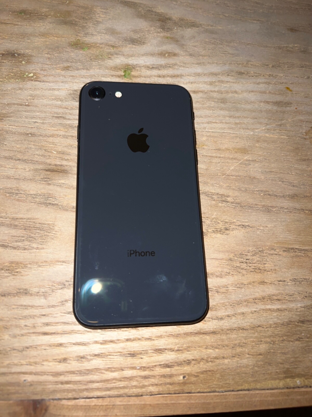 Apple iPhone 8 – 64GB – Space Gray (T-Mobile) A1905 (GSM)