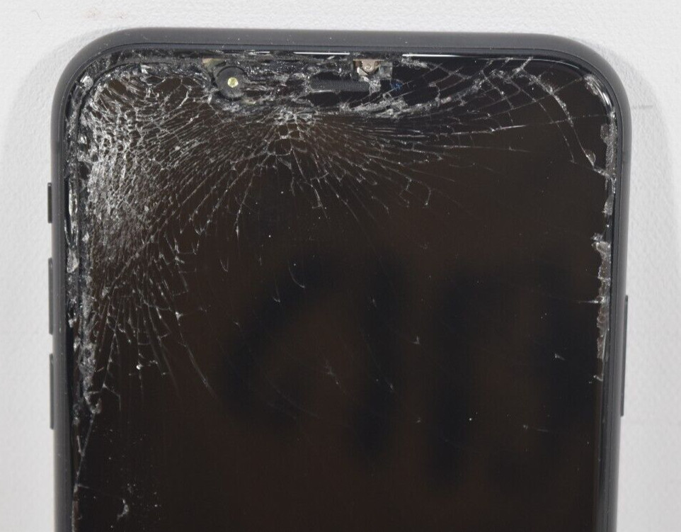 Apple iPhone 11 A2111 MHC43LL/A 64GB Black *FOR PARTS*